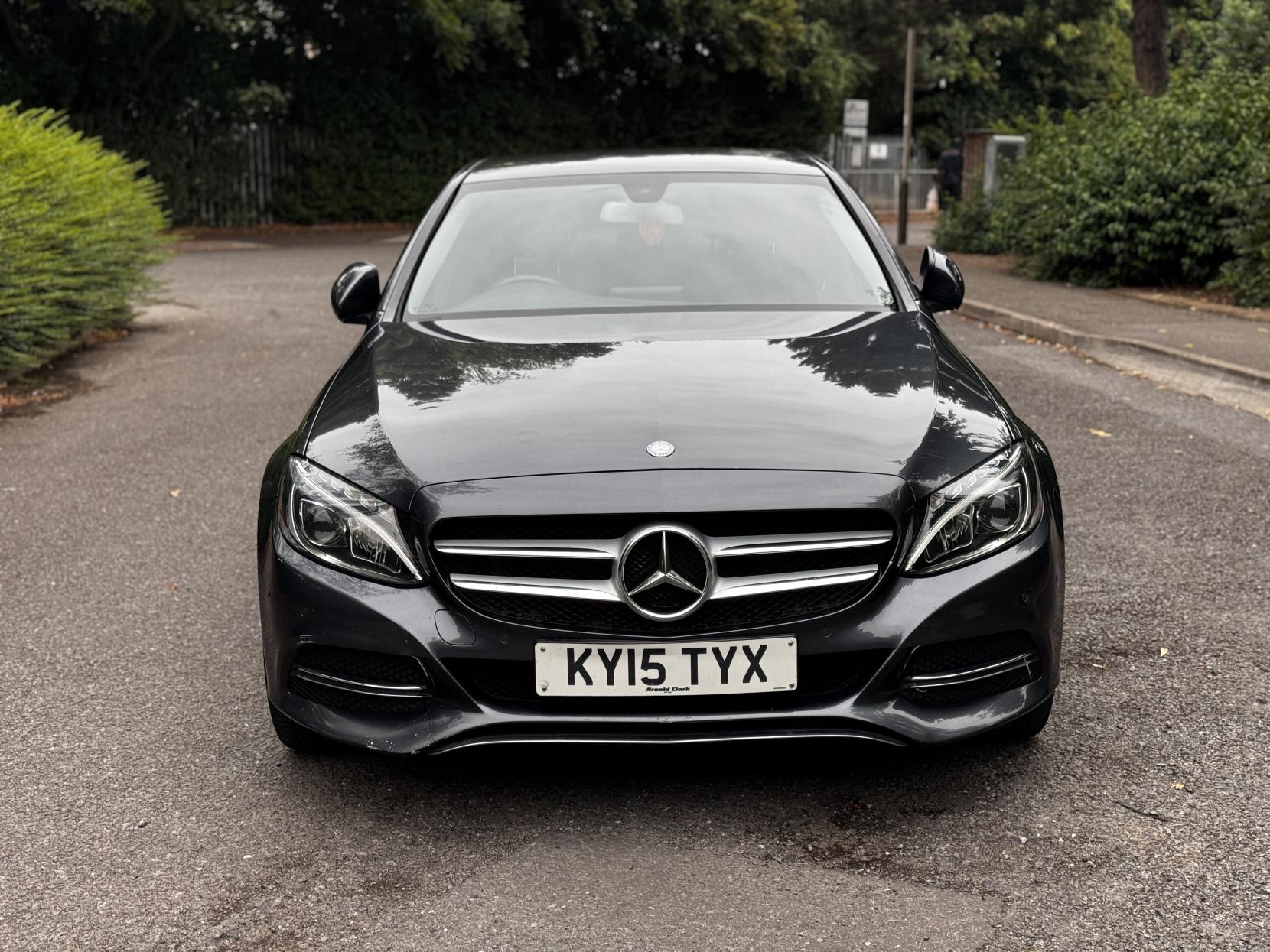 Mercedes-Benz C Class 2.1 C250 BlueTEC Sport Saloon 4dr Diesel G-Tronic+ Euro 6 (s/s) (204 ps)