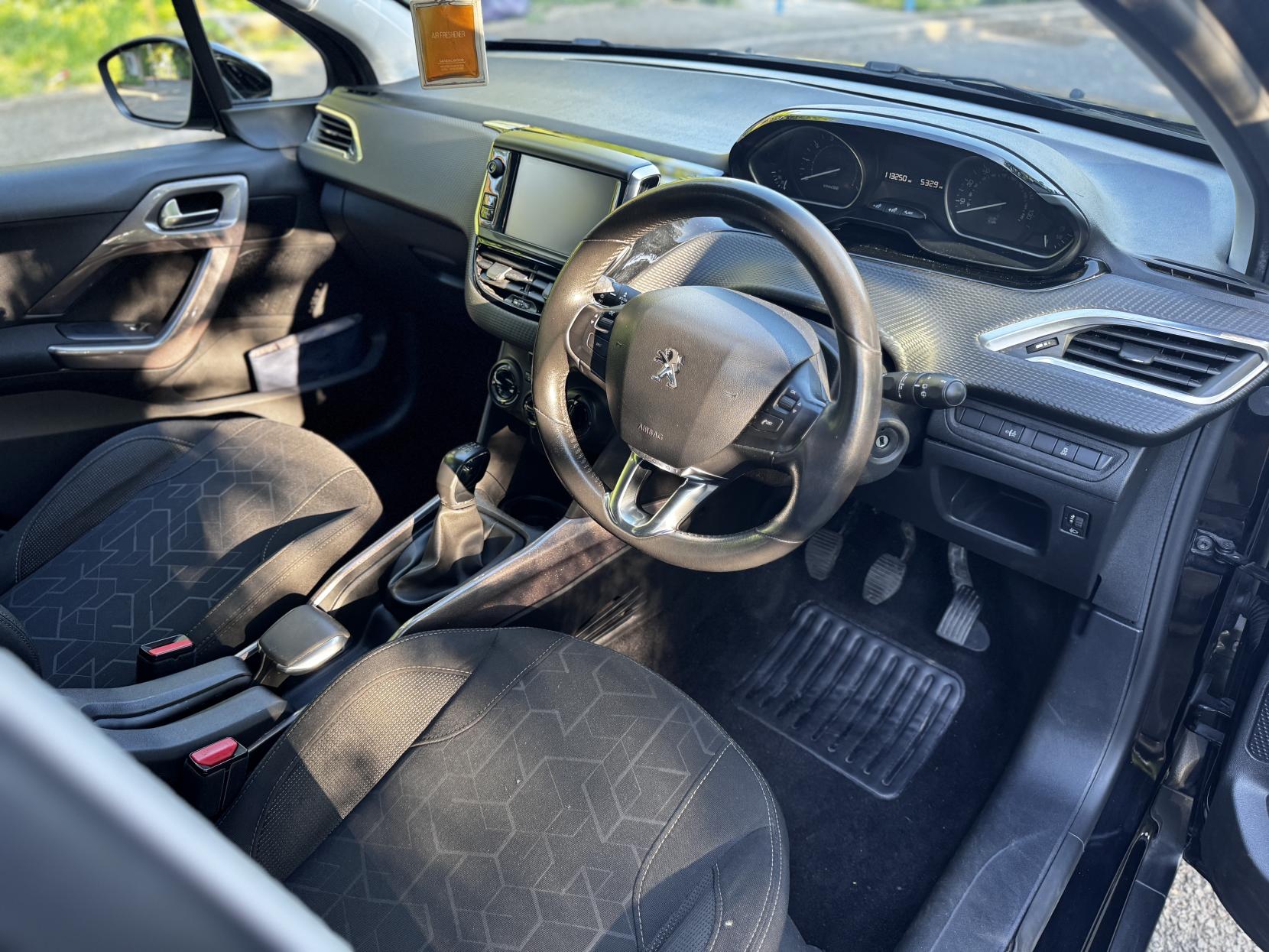 Peugeot 2008 1.2 PureTech Active SUV 5dr Petrol Manual Euro 6 (82 ps)