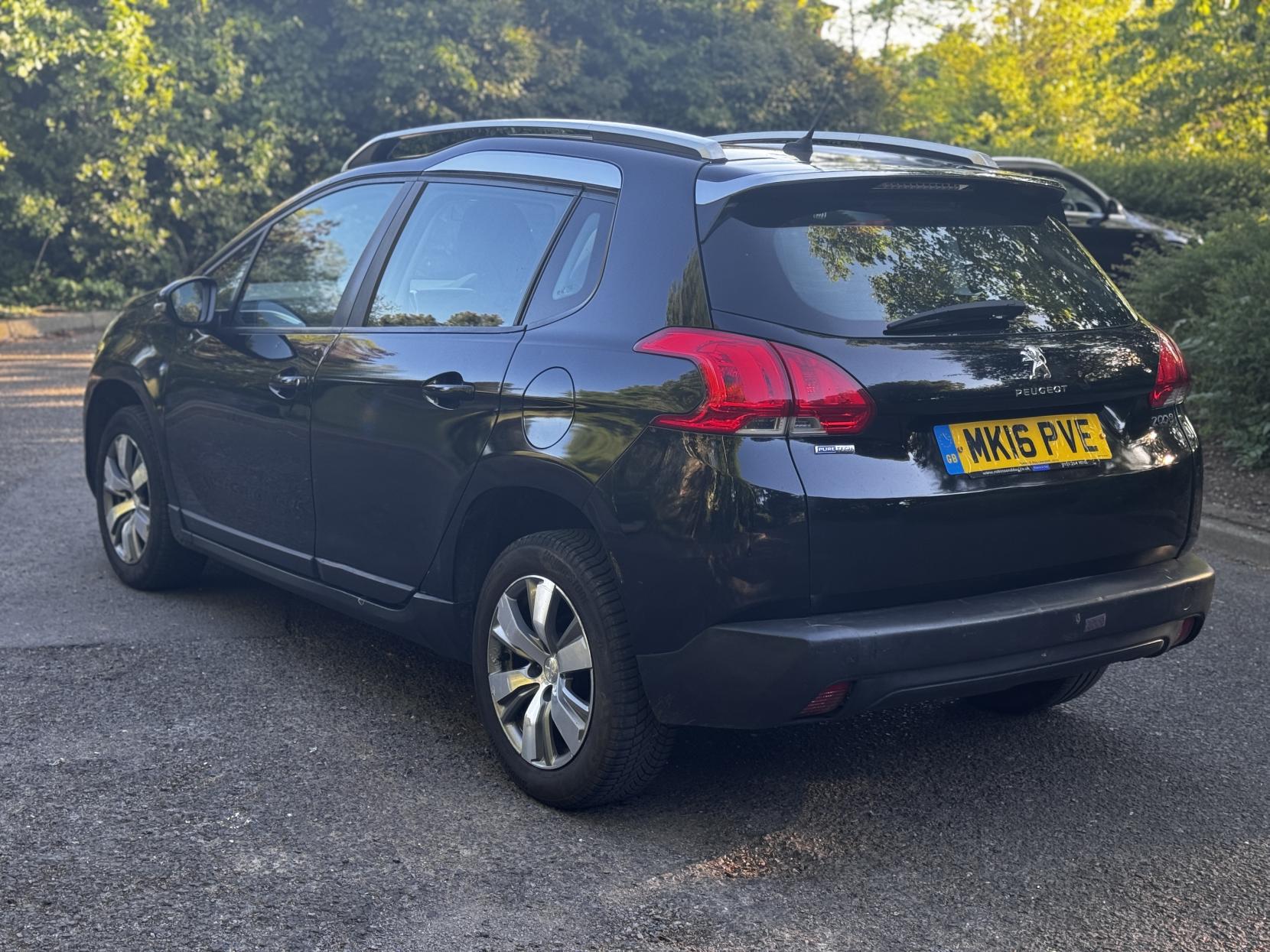 Peugeot 2008 1.2 PureTech Active SUV 5dr Petrol Manual Euro 6 (82 ps)