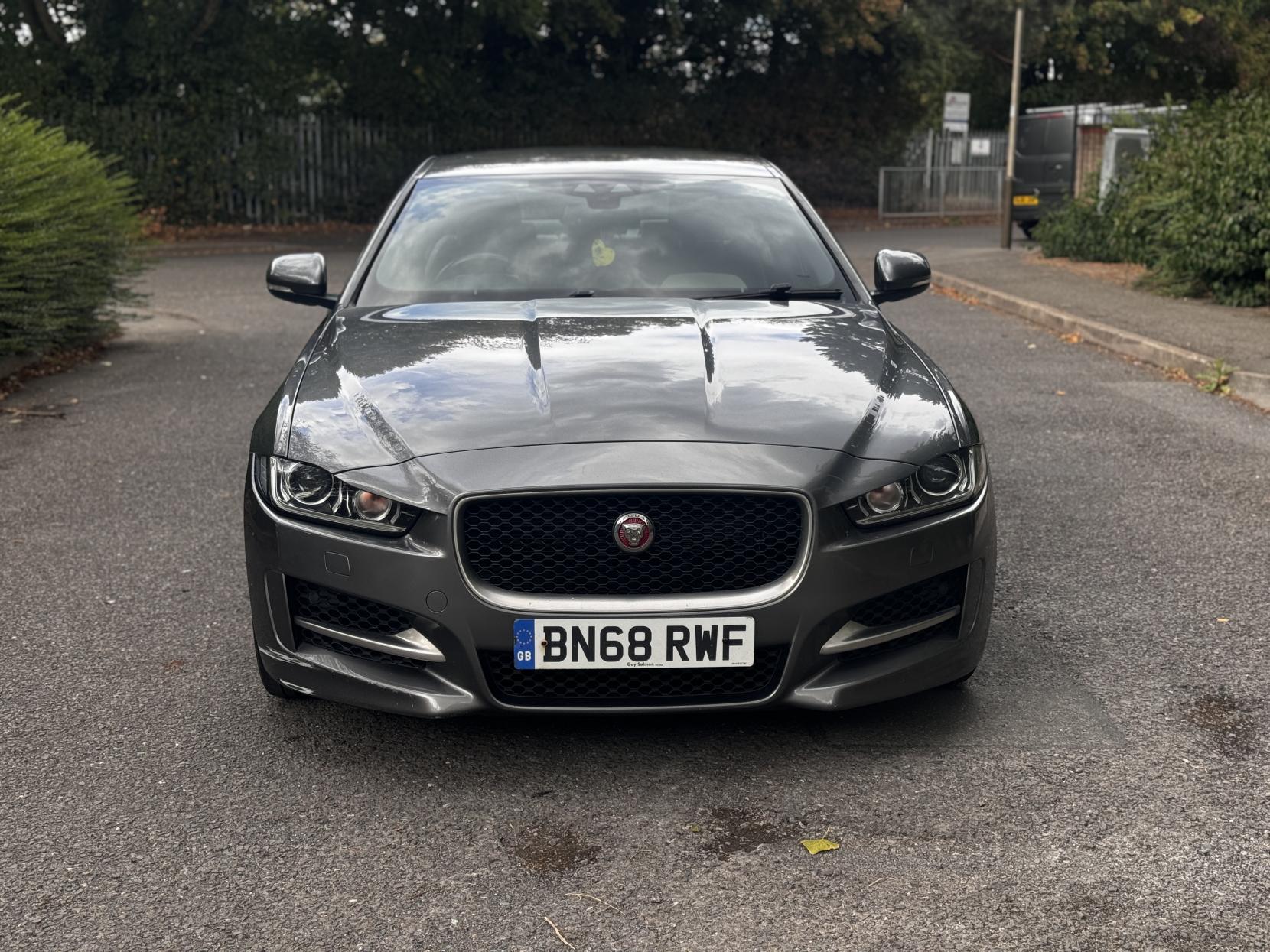 Jaguar XE 2.0d R-Sport Saloon 4dr Diesel Auto Euro 6 (s/s) (180 ps)