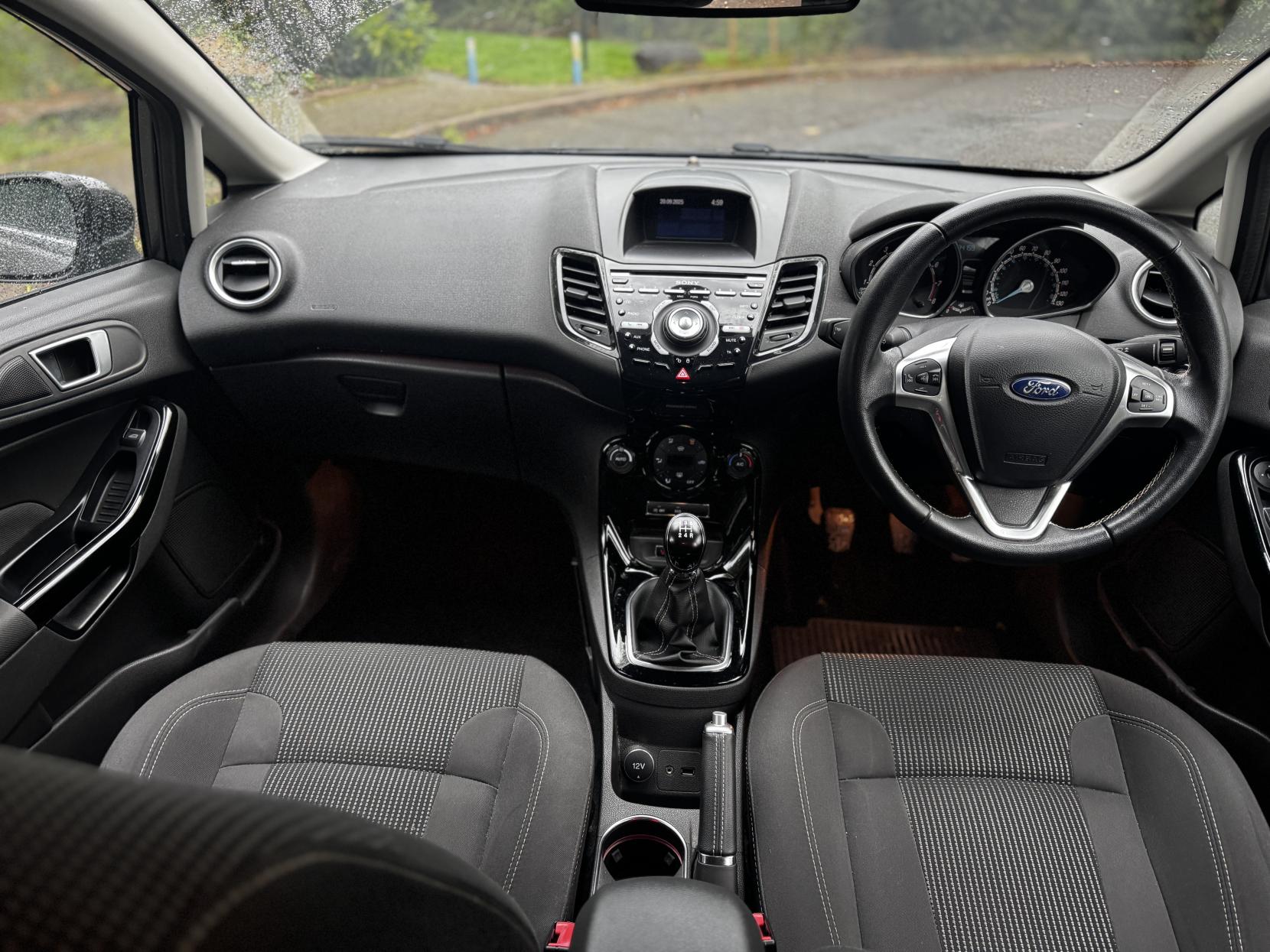 Ford Fiesta 1.0T EcoBoost Titanium Hatchback 5dr Petrol Manual Euro 6 (s/s) (125 ps)