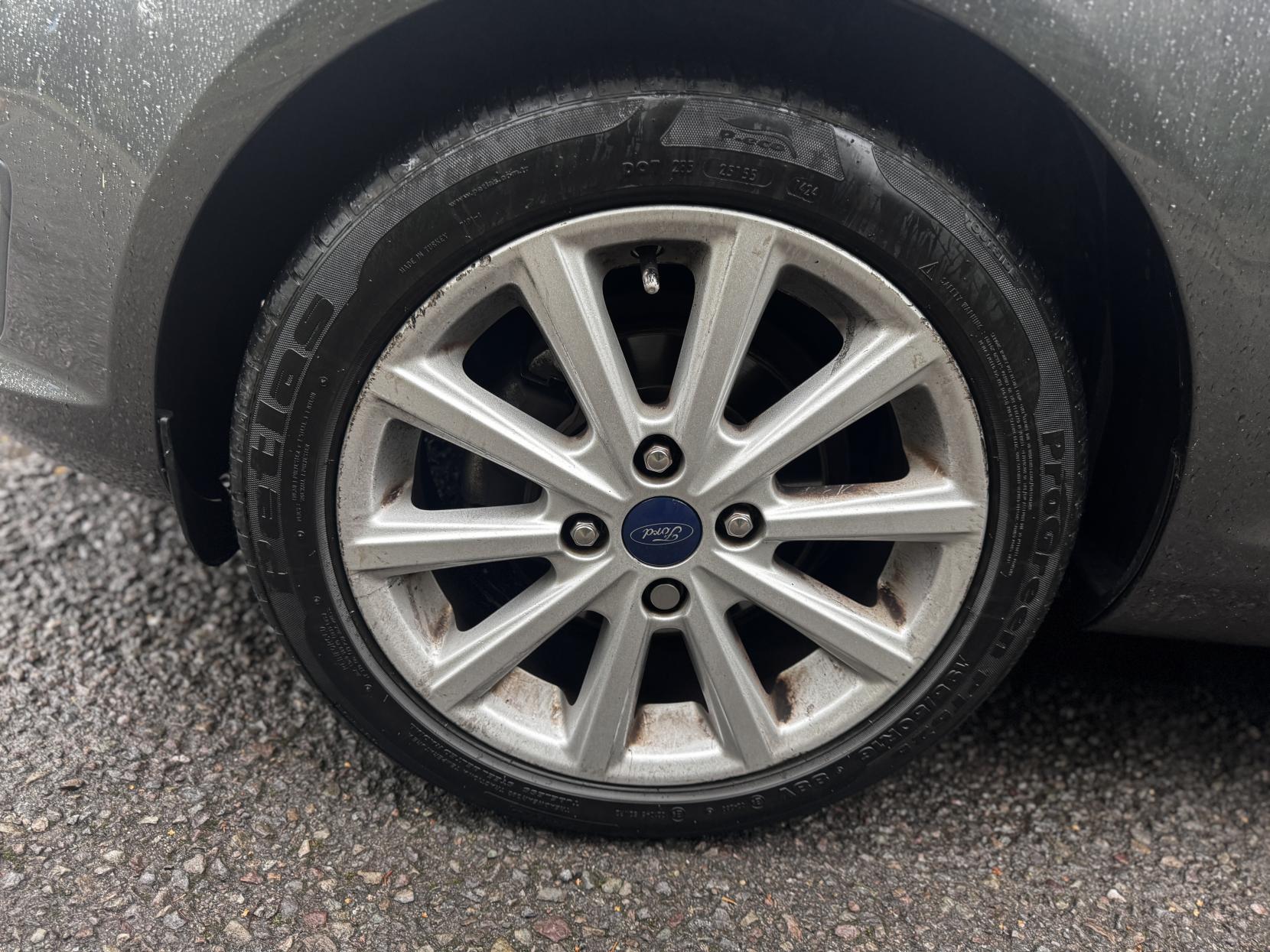 Ford Fiesta 1.0T EcoBoost Titanium Hatchback 5dr Petrol Manual Euro 6 (s/s) (125 ps)