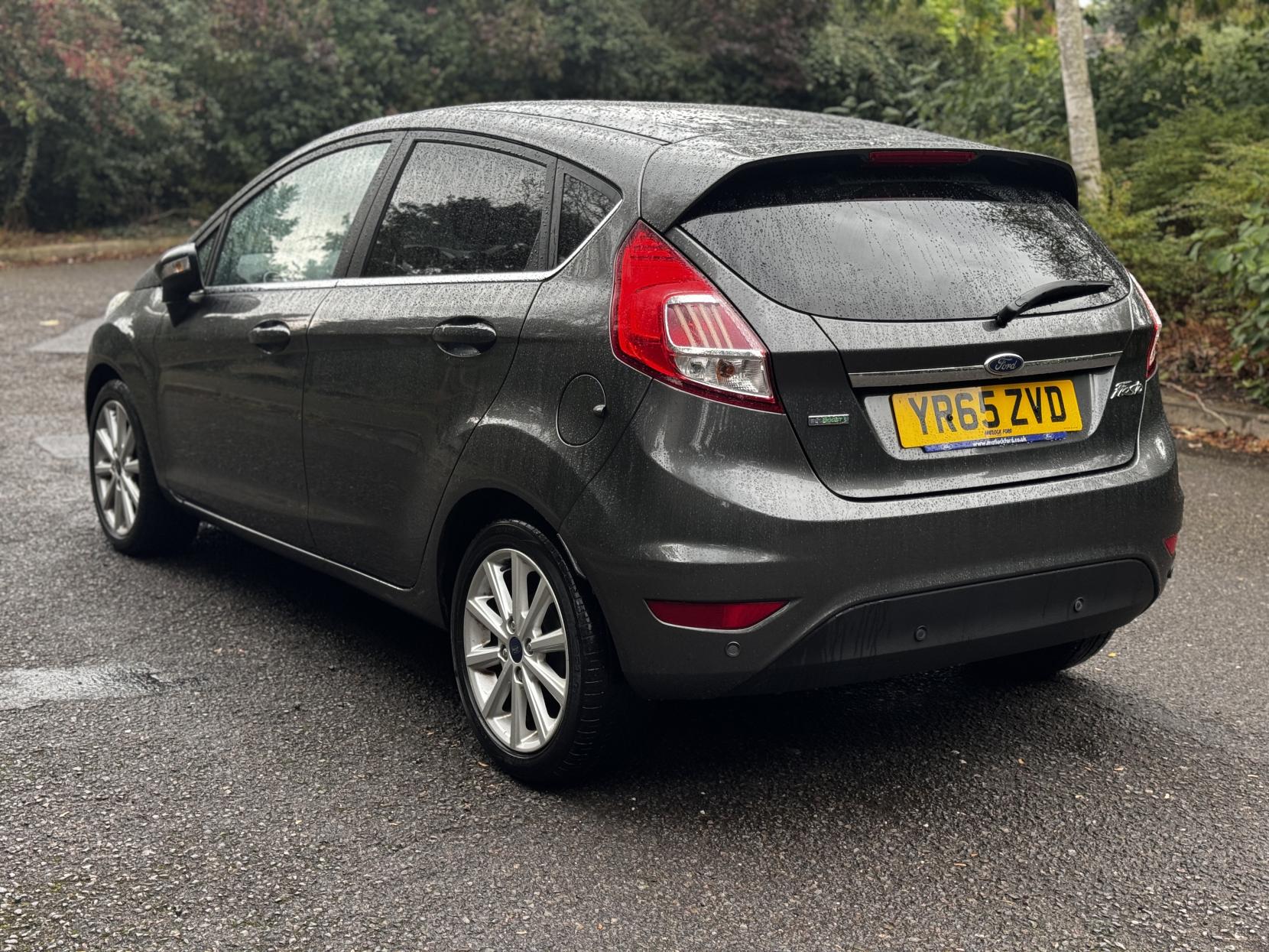 Ford Fiesta 1.0T EcoBoost Titanium Hatchback 5dr Petrol Manual Euro 6 (s/s) (125 ps)