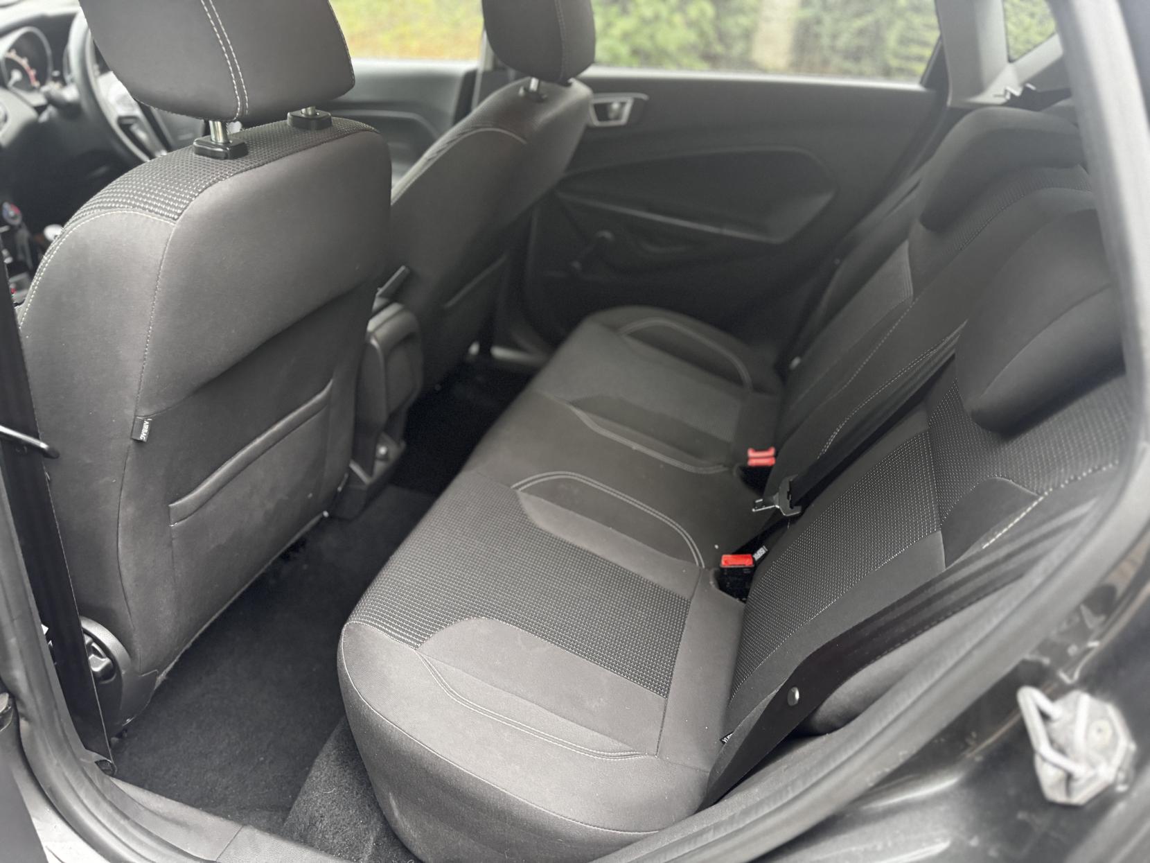 Ford Fiesta 1.0T EcoBoost Titanium Hatchback 5dr Petrol Manual Euro 6 (s/s) (125 ps)