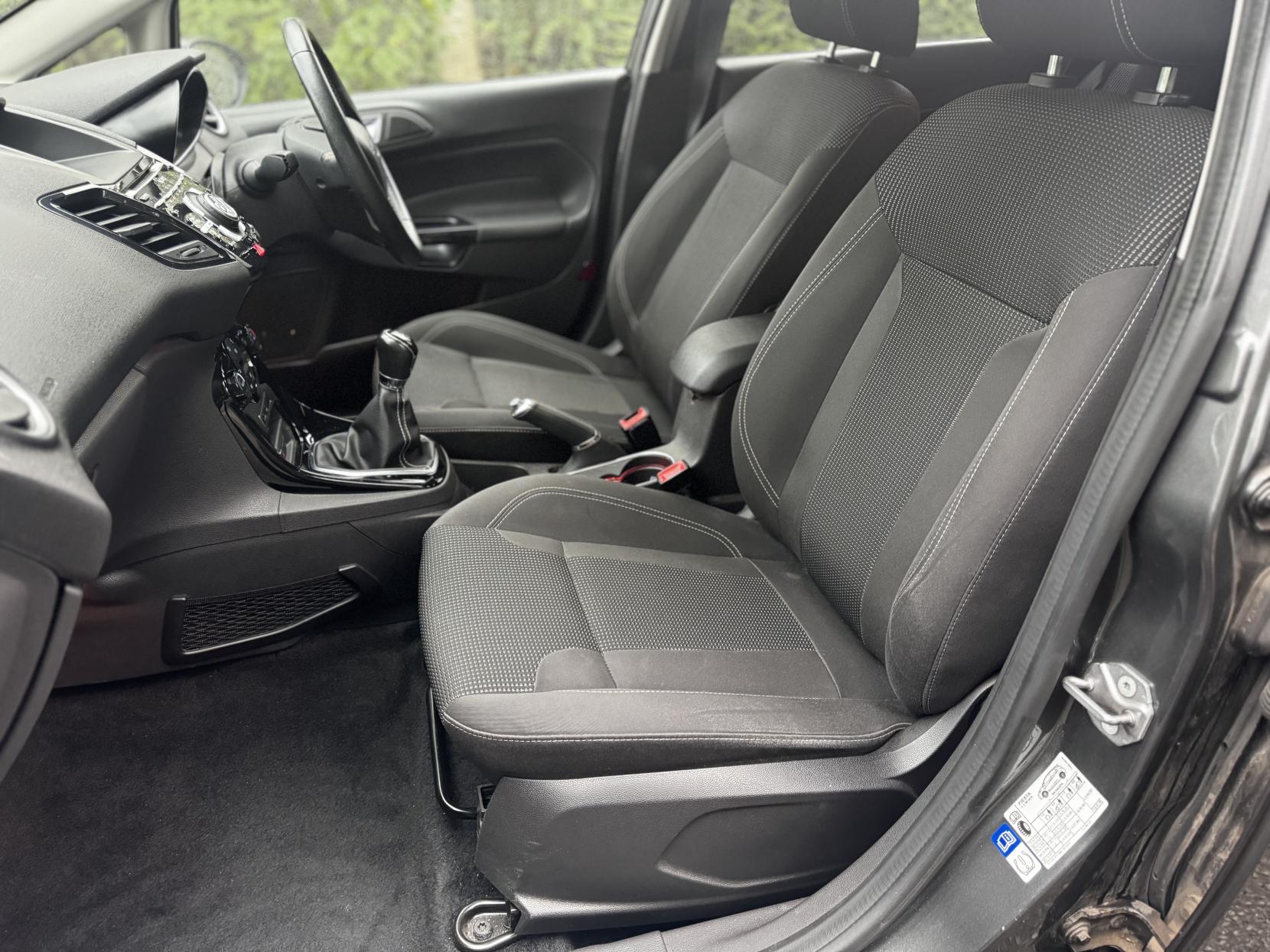 Ford Fiesta 1.0T EcoBoost Titanium Hatchback 5dr Petrol Manual Euro 6 (s/s) (125 ps)