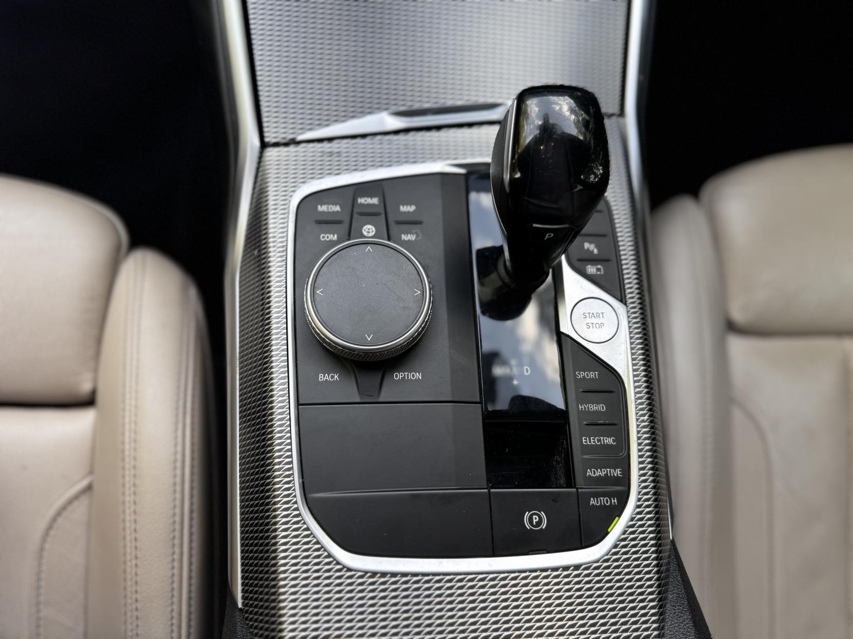 BMW 3 Series 2.0 330e 12kWh M Sport Saloon 4dr Petrol Plug-in Hybrid Auto Euro 6 (s/s) (292 ps)