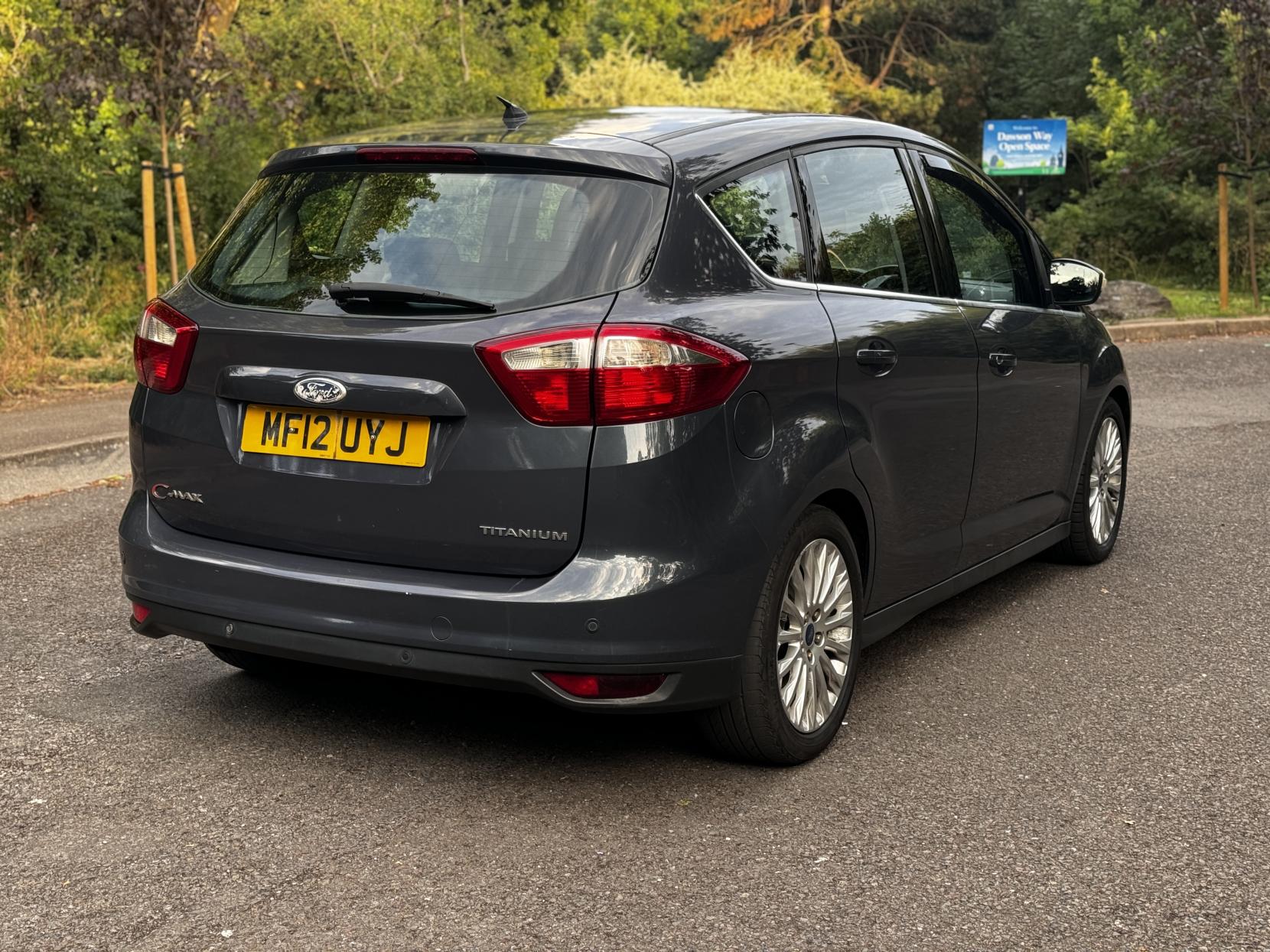 Ford C-Max 1.6 TDCi Titanium MPV 5dr Diesel Manual Euro 5 (115 ps)