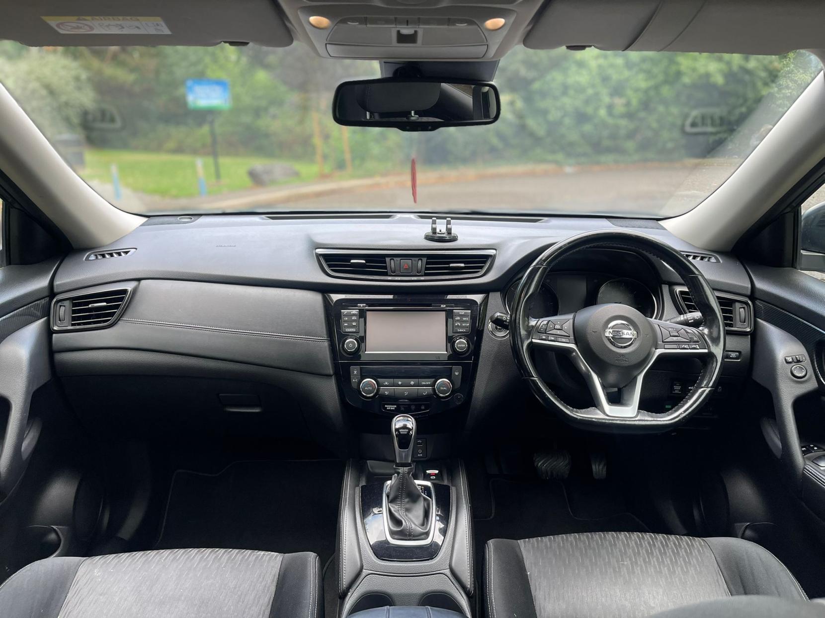 Nissan X-Trail 1.6 dCi N-Connecta SUV 5dr Diesel XTRON Euro 6 (s/s) (130 ps)