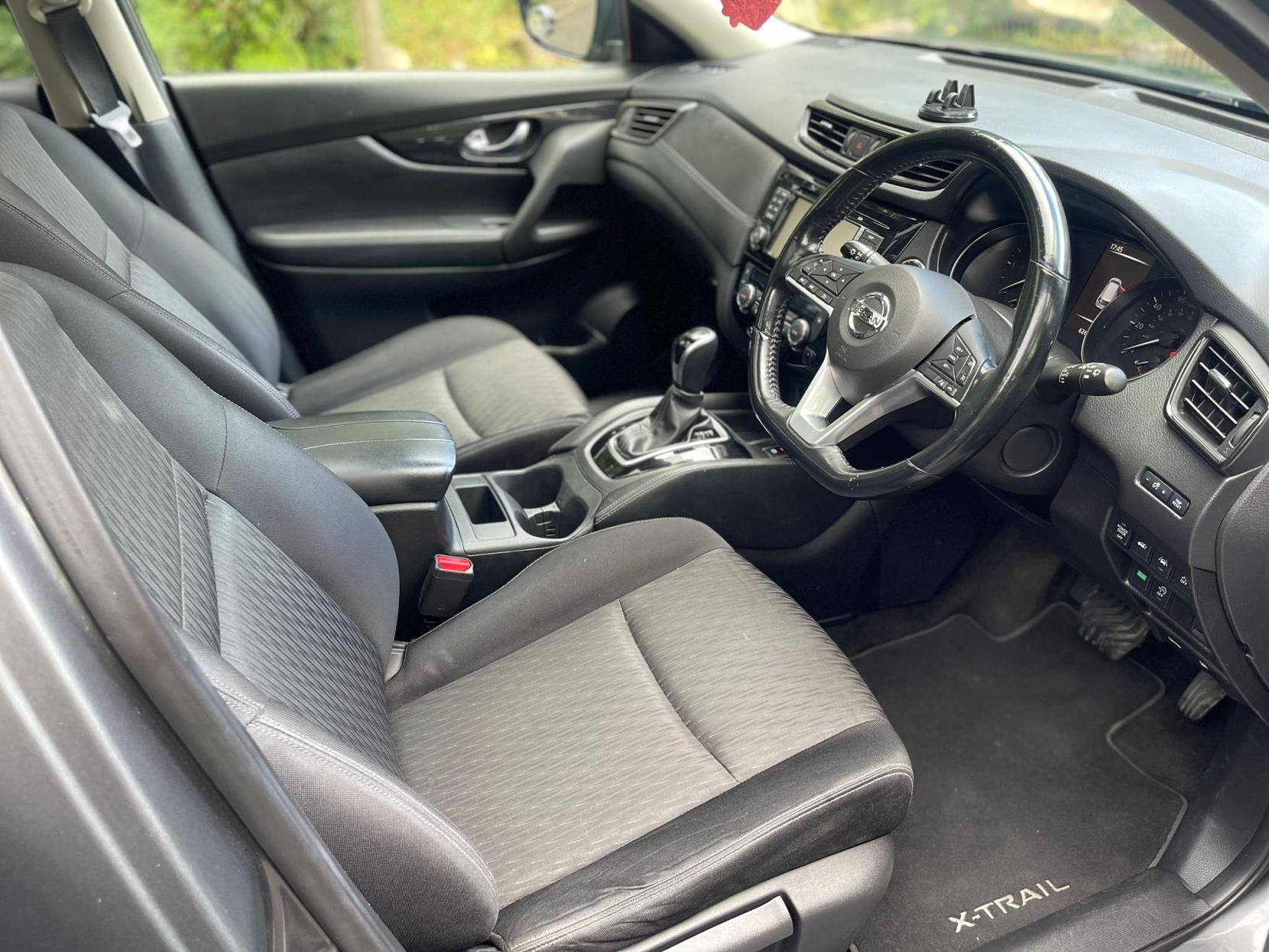Nissan X-Trail 1.6 dCi N-Connecta SUV 5dr Diesel XTRON Euro 6 (s/s) (130 ps)