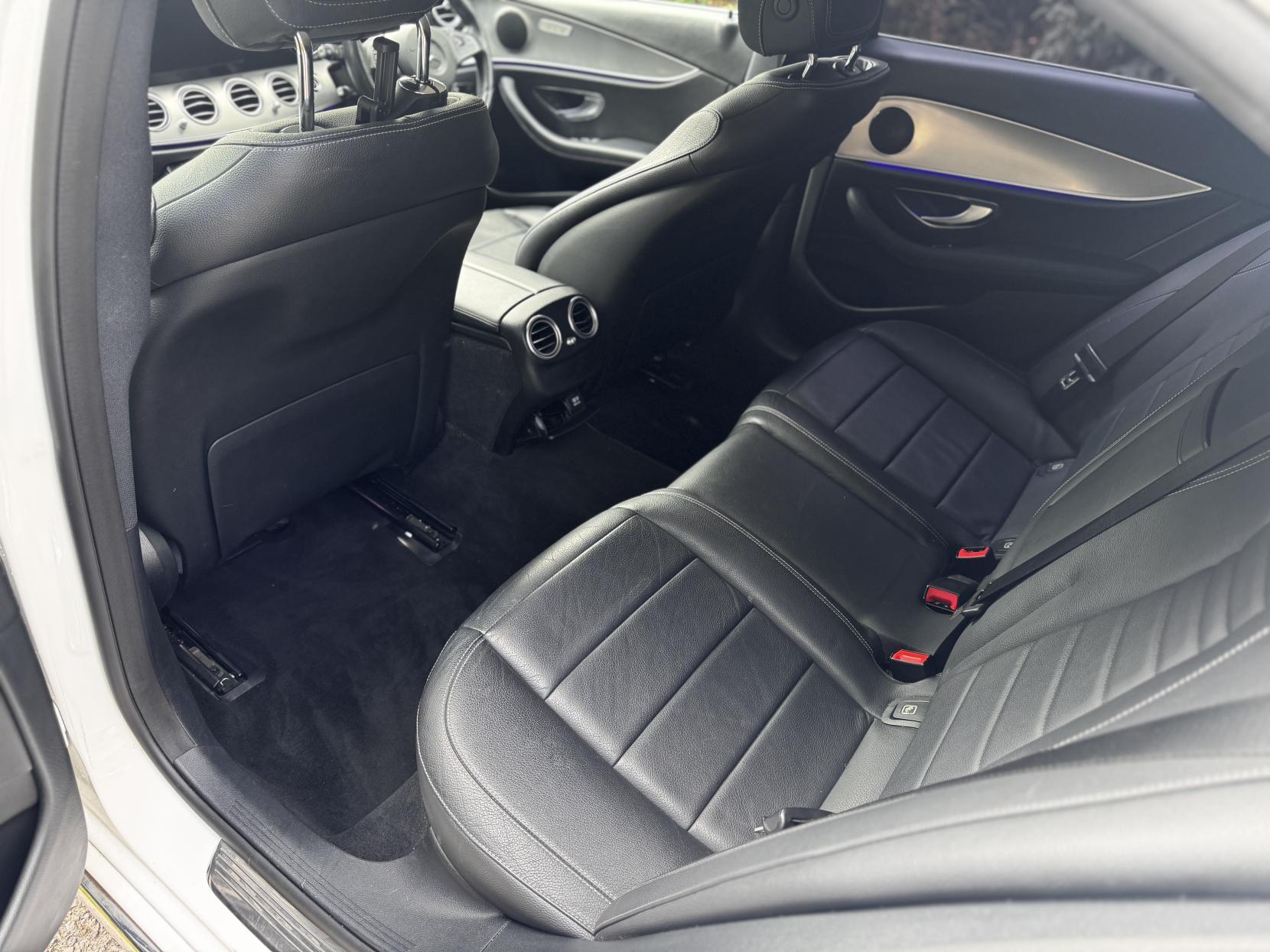 Mercedes-Benz E Class 2.0 E220d SE Saloon 4dr Diesel G-Tronic+ Euro 6 (s/s) (194 ps)