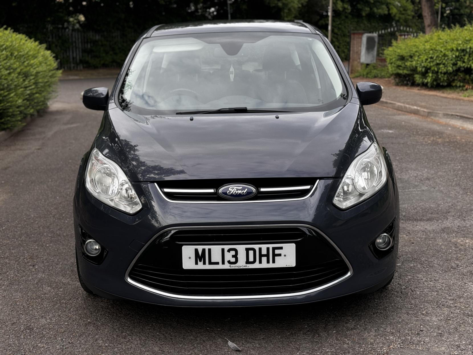 Ford C-Max 2.0 TDCi Titanium MPV 5dr Diesel Powershift Euro 5 (140 ps)