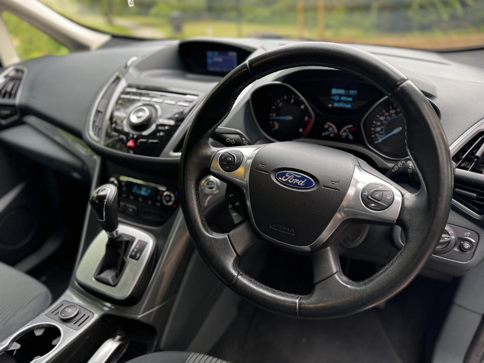Ford C-Max 2.0 TDCi Titanium MPV 5dr Diesel Powershift Euro 5 (140 ps)