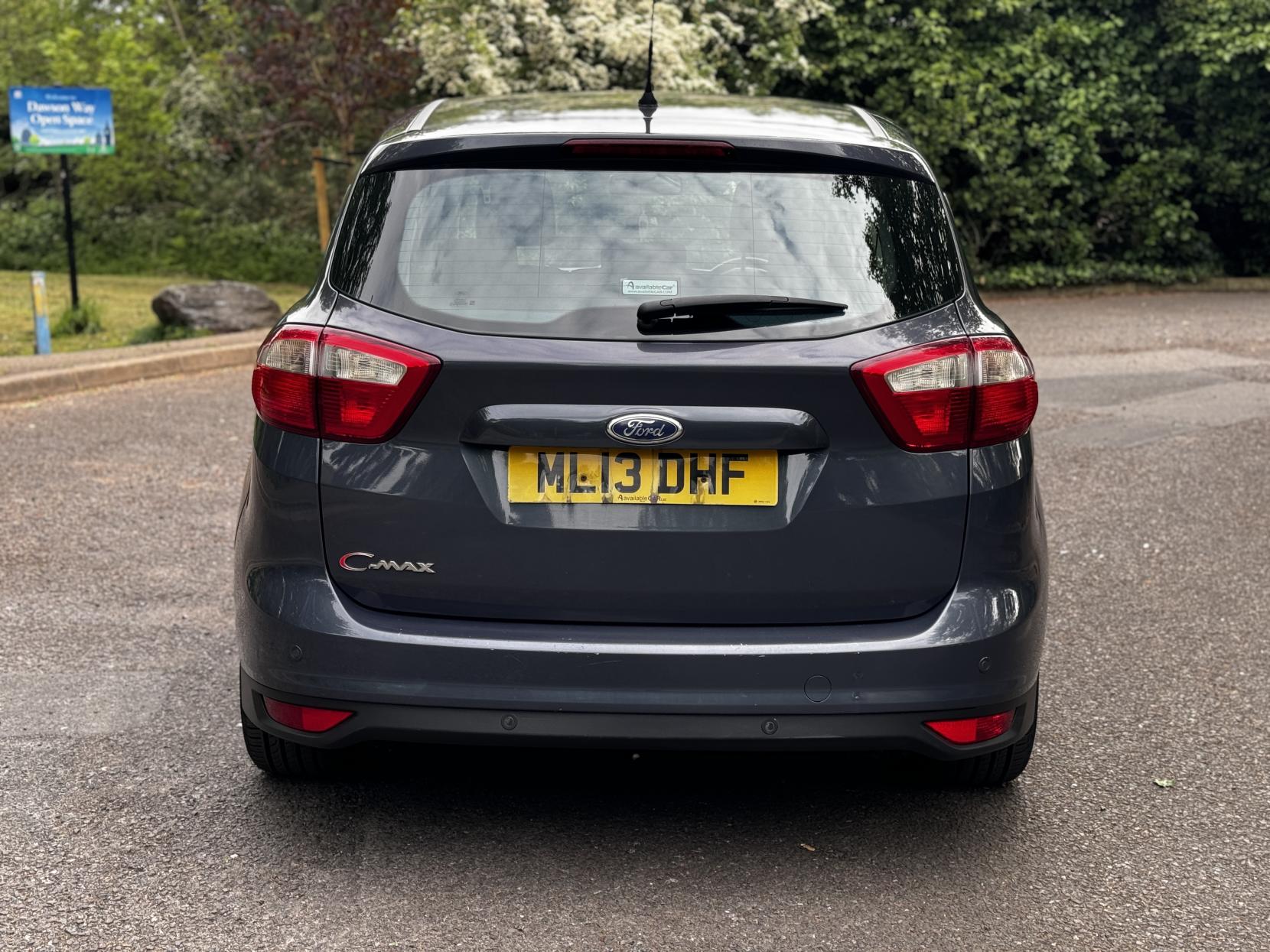 Ford C-Max 2.0 TDCi Titanium MPV 5dr Diesel Powershift Euro 5 (140 ps)