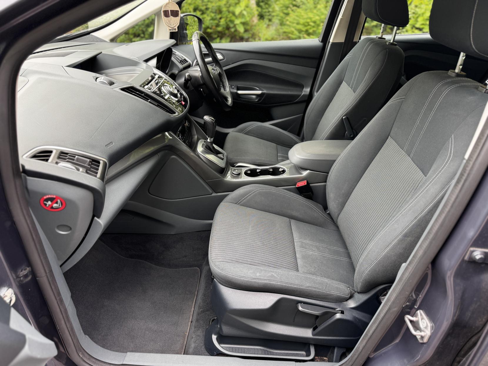 Ford C-Max 2.0 TDCi Titanium MPV 5dr Diesel Powershift Euro 5 (140 ps)