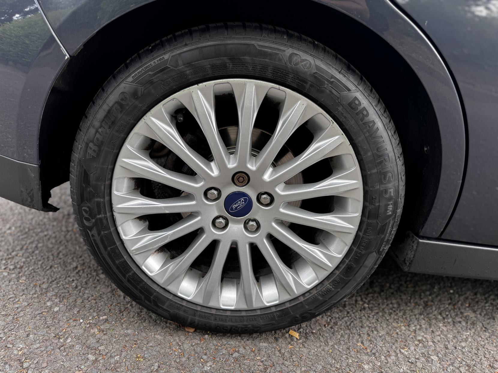 Ford C-Max 2.0 TDCi Titanium MPV 5dr Diesel Powershift Euro 5 (140 ps)