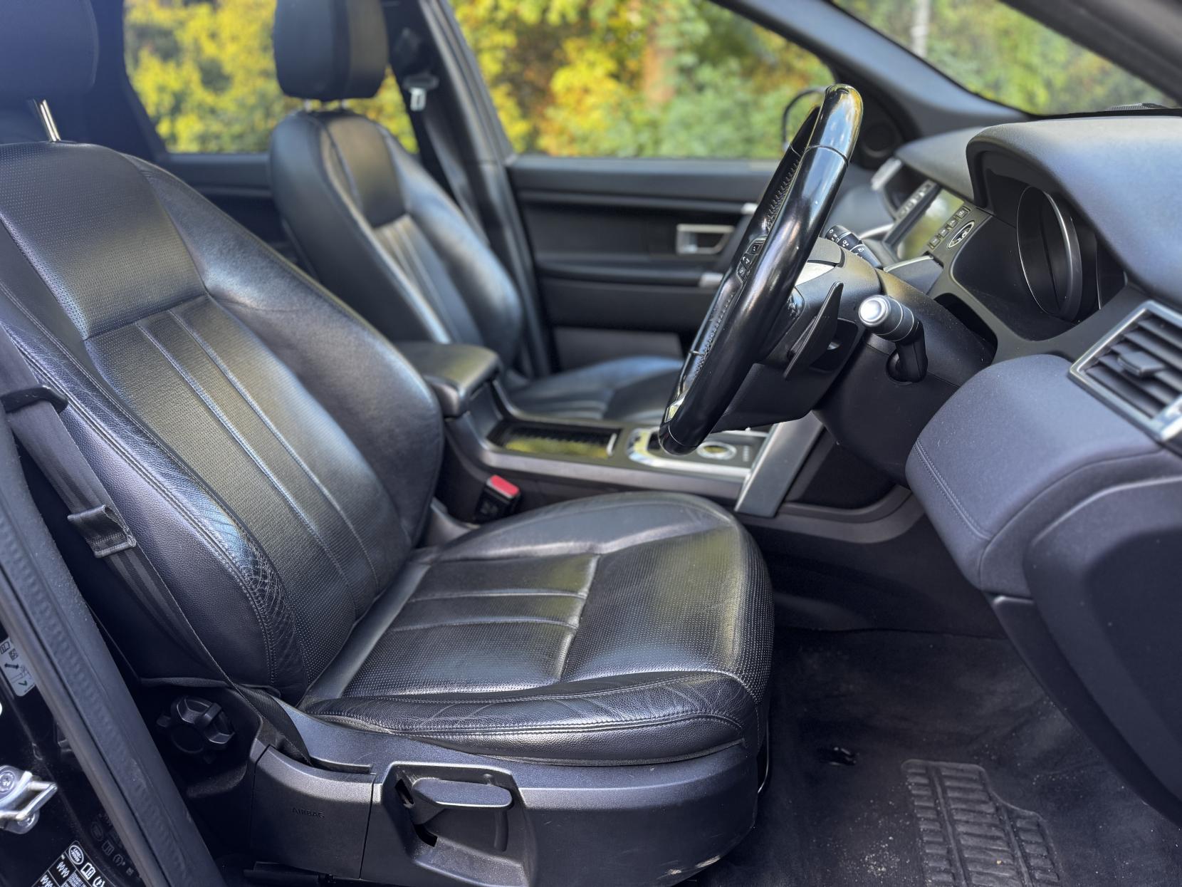 Land Rover Discovery Sport 2.0 TD4 SE SUV 5dr Diesel Auto 4WD Euro 6 (s/s) (180 ps)