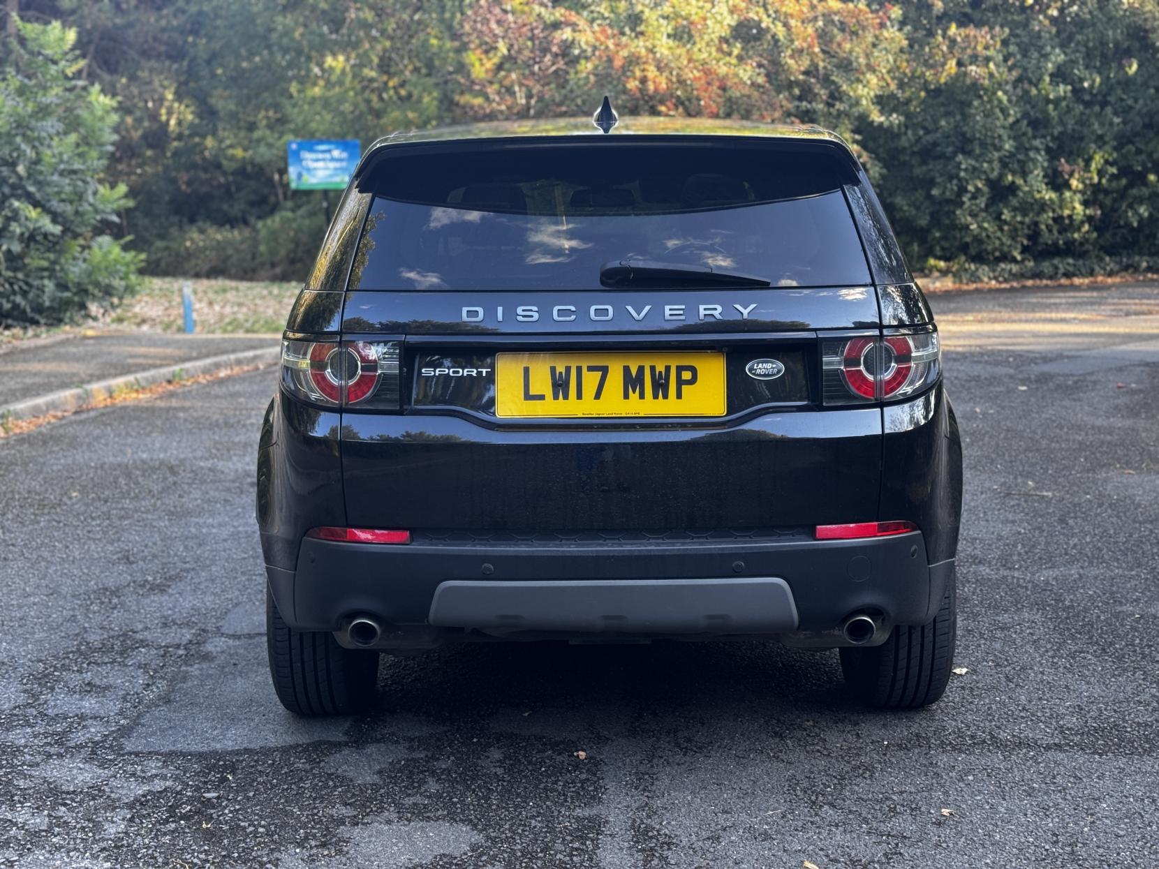 Land Rover Discovery Sport 2.0 TD4 SE SUV 5dr Diesel Auto 4WD Euro 6 (s/s) (180 ps)