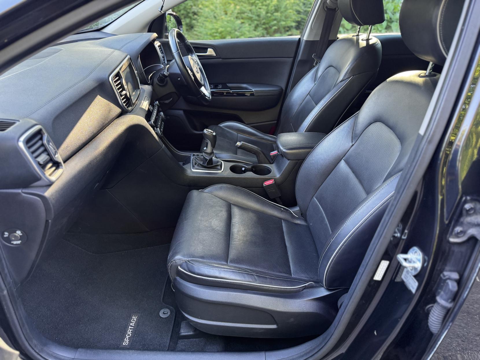Kia Sportage 1.7 CRDi 3 SUV 5dr Diesel Manual Euro 6 (s/s) (114 bhp)