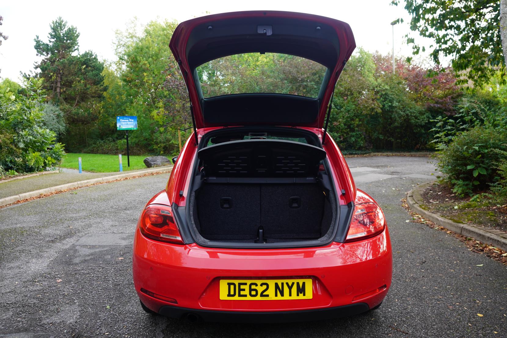 Volkswagen Beetle 1.2 TSI Design Hatchback 3dr Petrol DSG Euro 5 (105 ps)