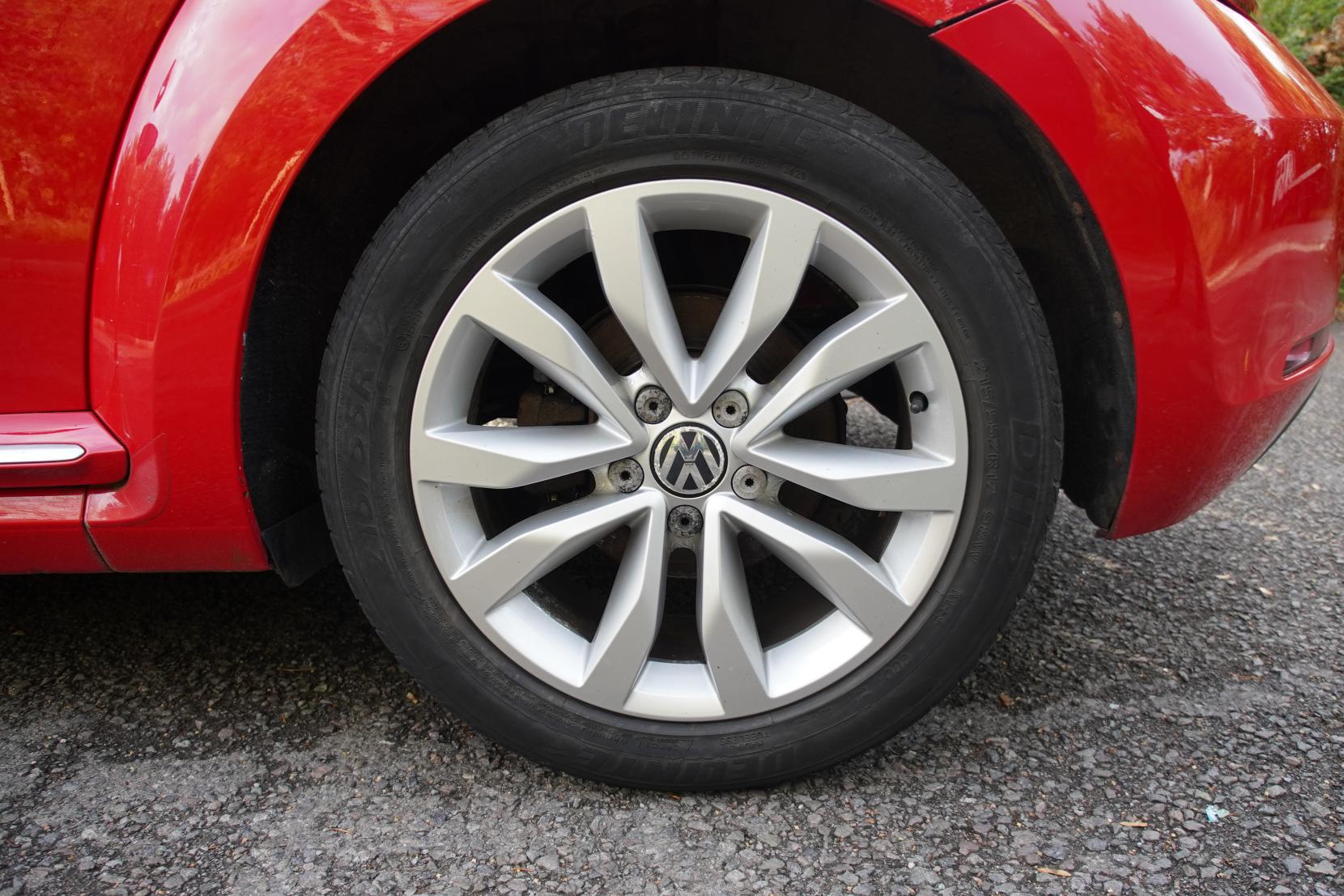 Volkswagen Beetle 1.2 TSI Design Hatchback 3dr Petrol DSG Euro 5 (105 ps)