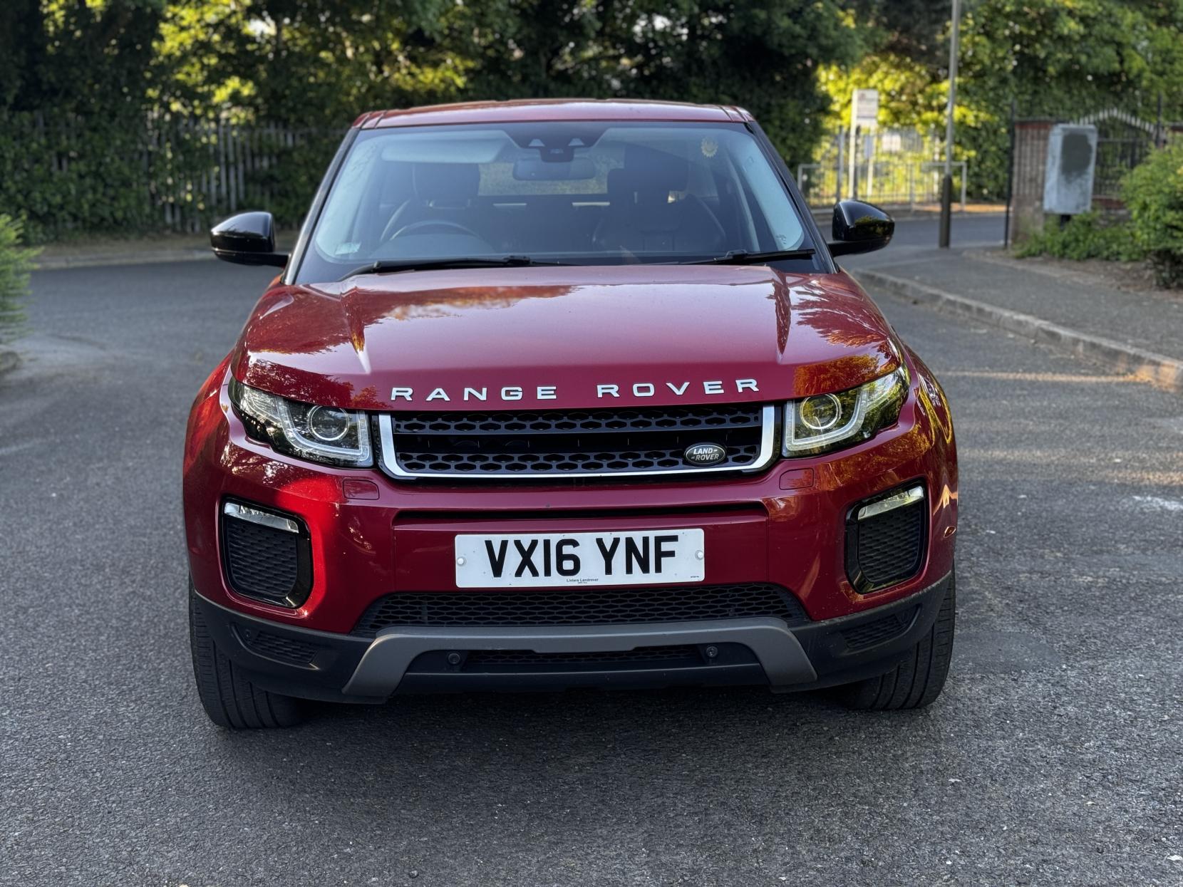 Land Rover Range Rover Evoque 2.0 TD4 SE Tech SUV 5dr Diesel Manual 4WD Euro 6 (s/s) (180 ps)