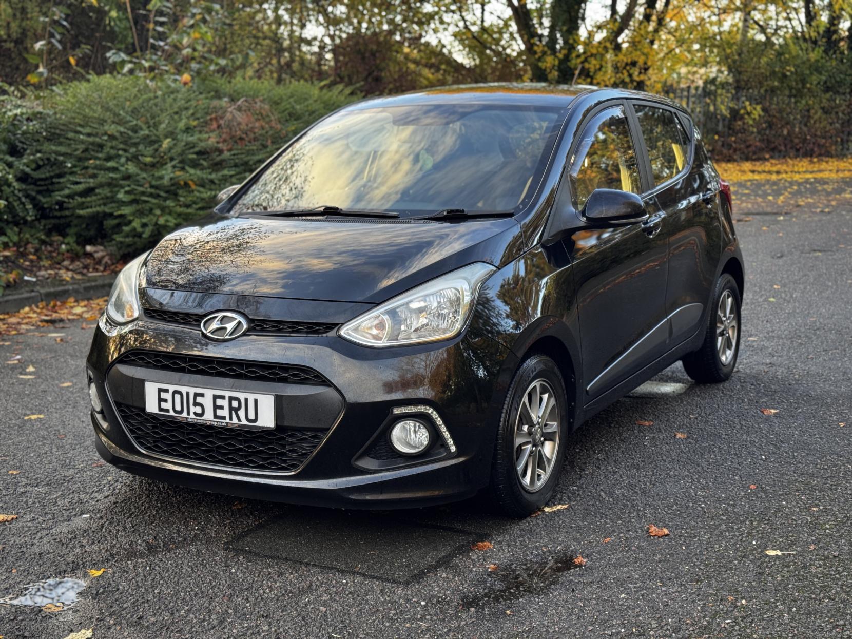 Hyundai i10 1.0 Premium Hatchback 5dr Petrol Manual Euro 5 (66 ps)