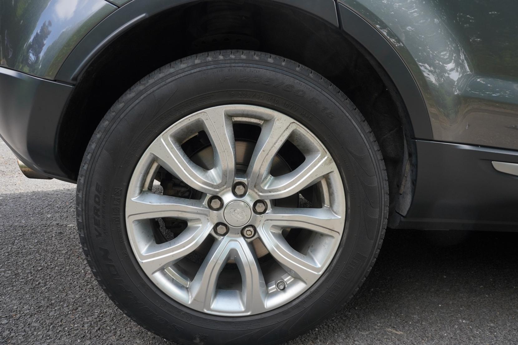 Land Rover Range Rover Evoque 2.0 eD4 SE SUV 5dr Diesel Manual FWD Euro 6 (s/s) (150 ps)