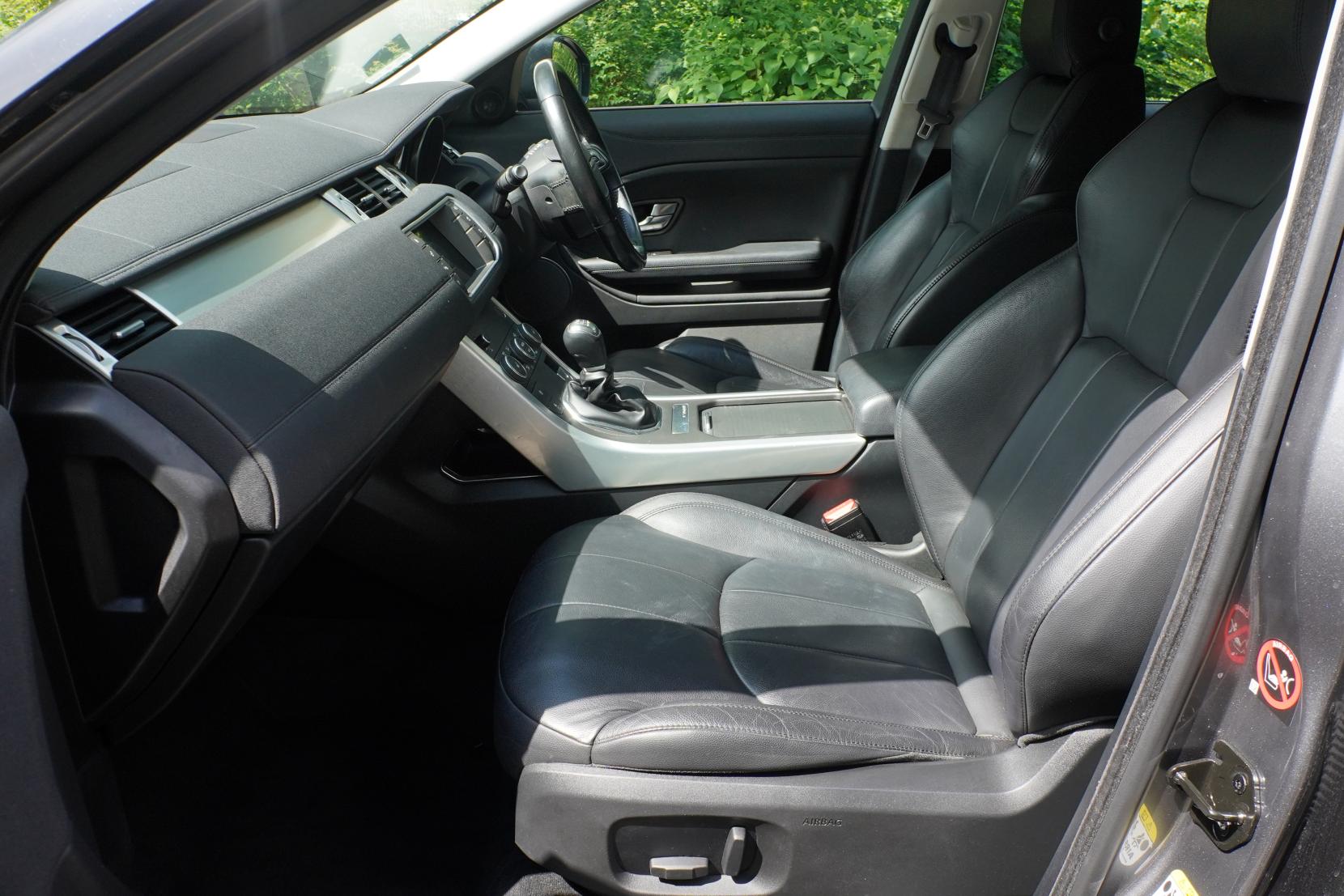 Land Rover Range Rover Evoque 2.0 eD4 SE SUV 5dr Diesel Manual FWD Euro 6 (s/s) (150 ps)