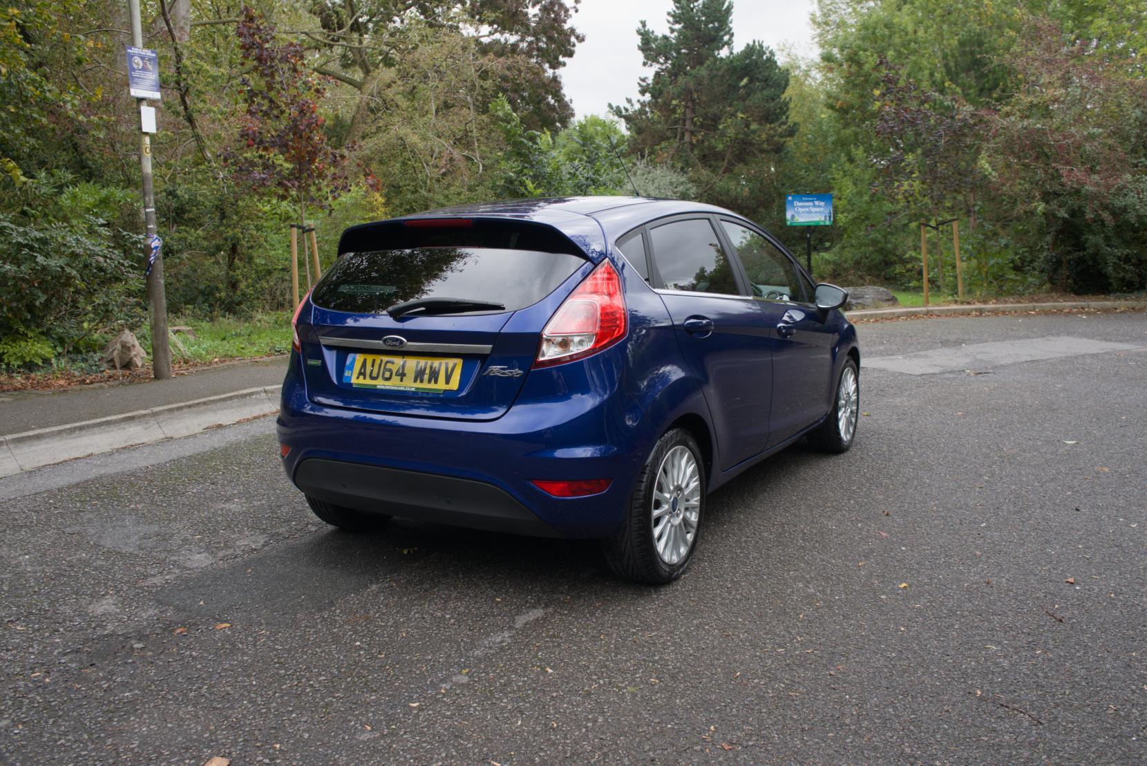 Ford Fiesta 1.0T EcoBoost Titanium Hatchback 5dr Petrol Manual Euro 5 (s/s) (100 ps)