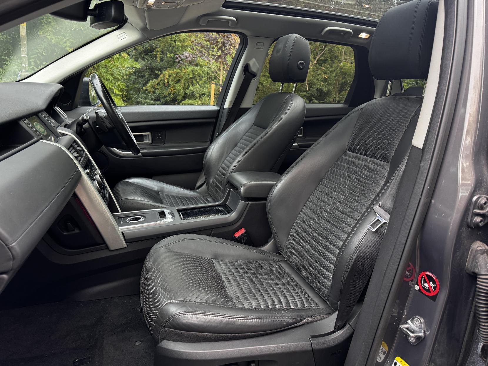 Land Rover Discovery Sport 2.0 TD4 HSE Luxury SUV 5dr Diesel Auto 4WD Euro 6 (s/s) (180 ps)
