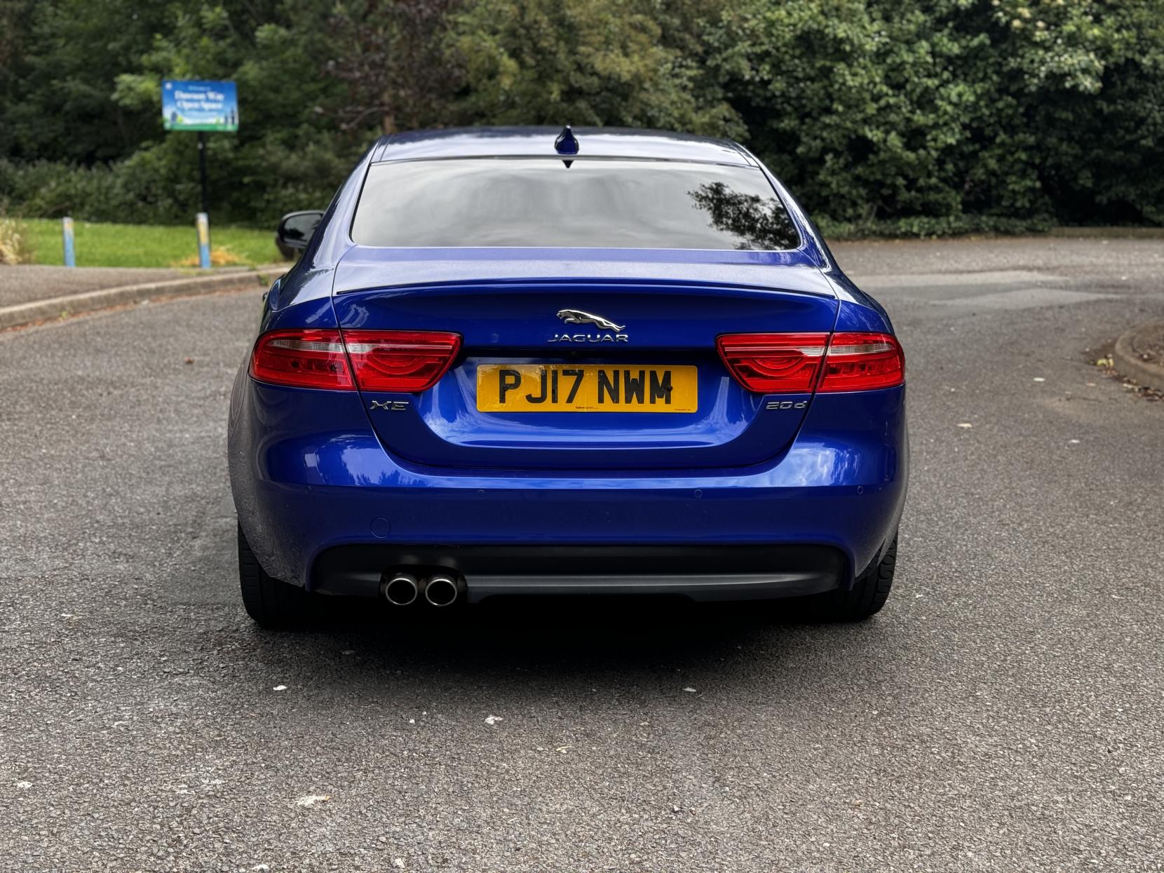 Jaguar XE 2.0d R-Sport Saloon 4dr Diesel Auto Euro 6 (s/s) (180 ps)