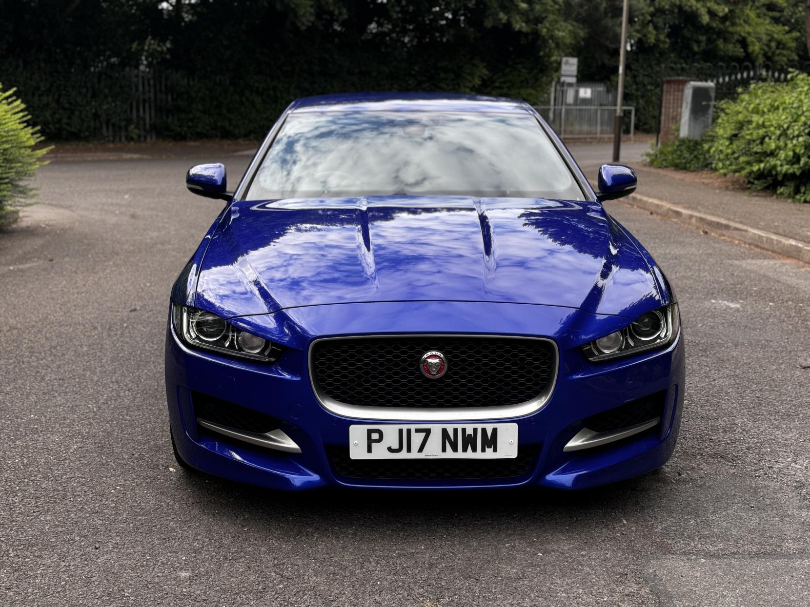 Jaguar XE 2.0d R-Sport Saloon 4dr Diesel Auto Euro 6 (s/s) (180 ps)