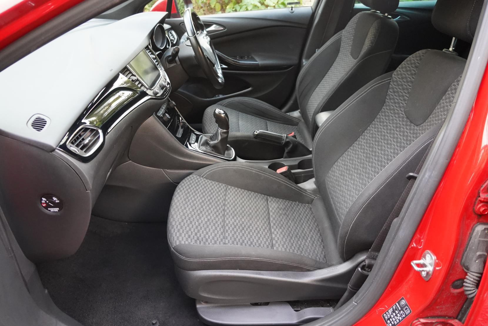 Vauxhall Astra 1.4i Turbo SRi Nav Hatchback 5dr Petrol Manual Euro 6 (150 ps)
