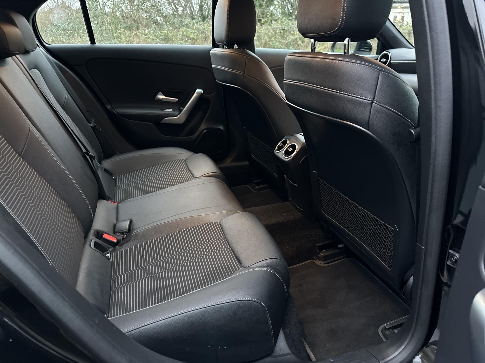 Mercedes-Benz A Class 1.3 A180 Sport (Executive) Hatchback 5dr Petrol 7G-DCT Euro 6 (s/s) (136 ps)