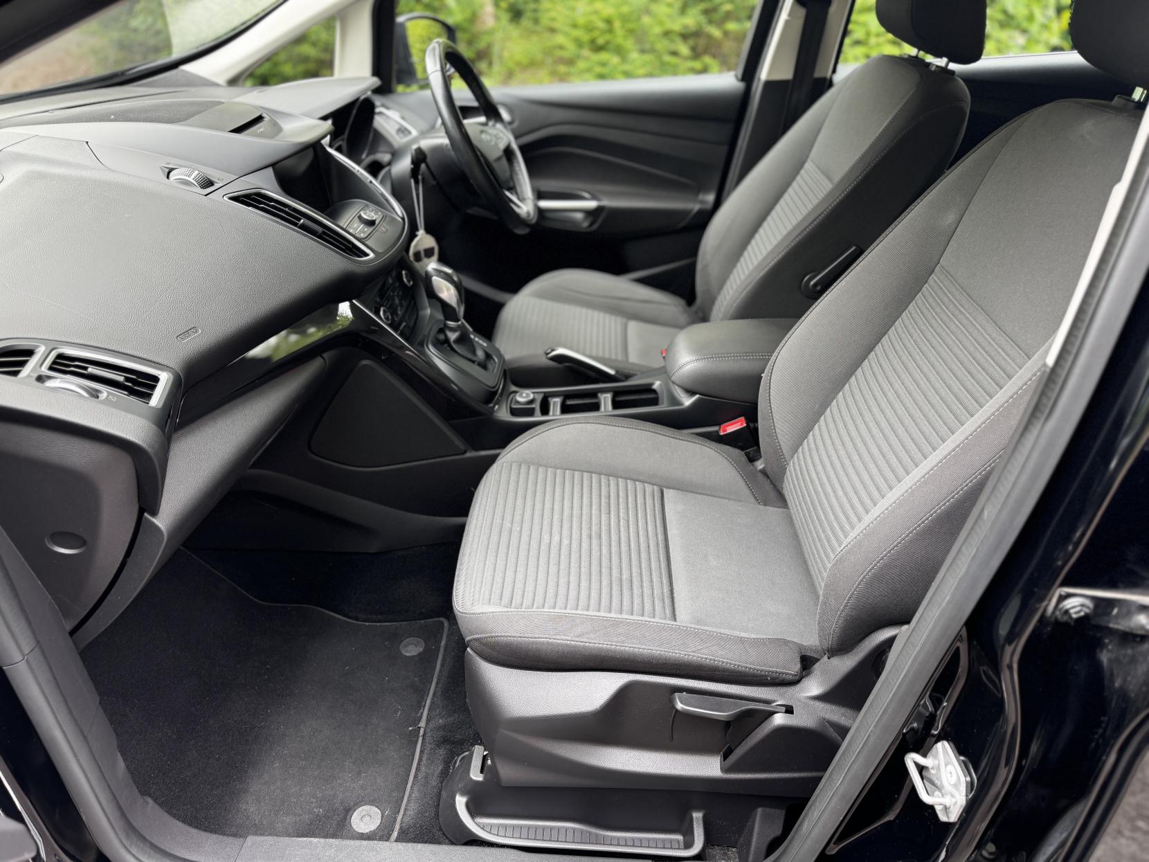 Ford C-Max 2.0 TDCi Titanium MPV 5dr Diesel Powershift Euro 6 (s/s) (Nav) (150 ps)