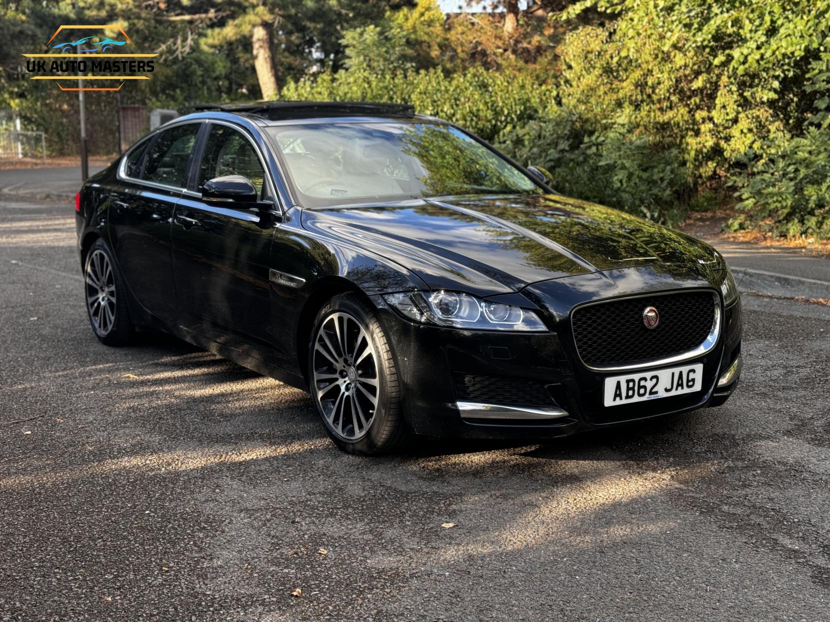 Jaguar XF 2.0d Portfolio Saloon 4dr Diesel Auto Euro 6 (s/s) (180 ps)