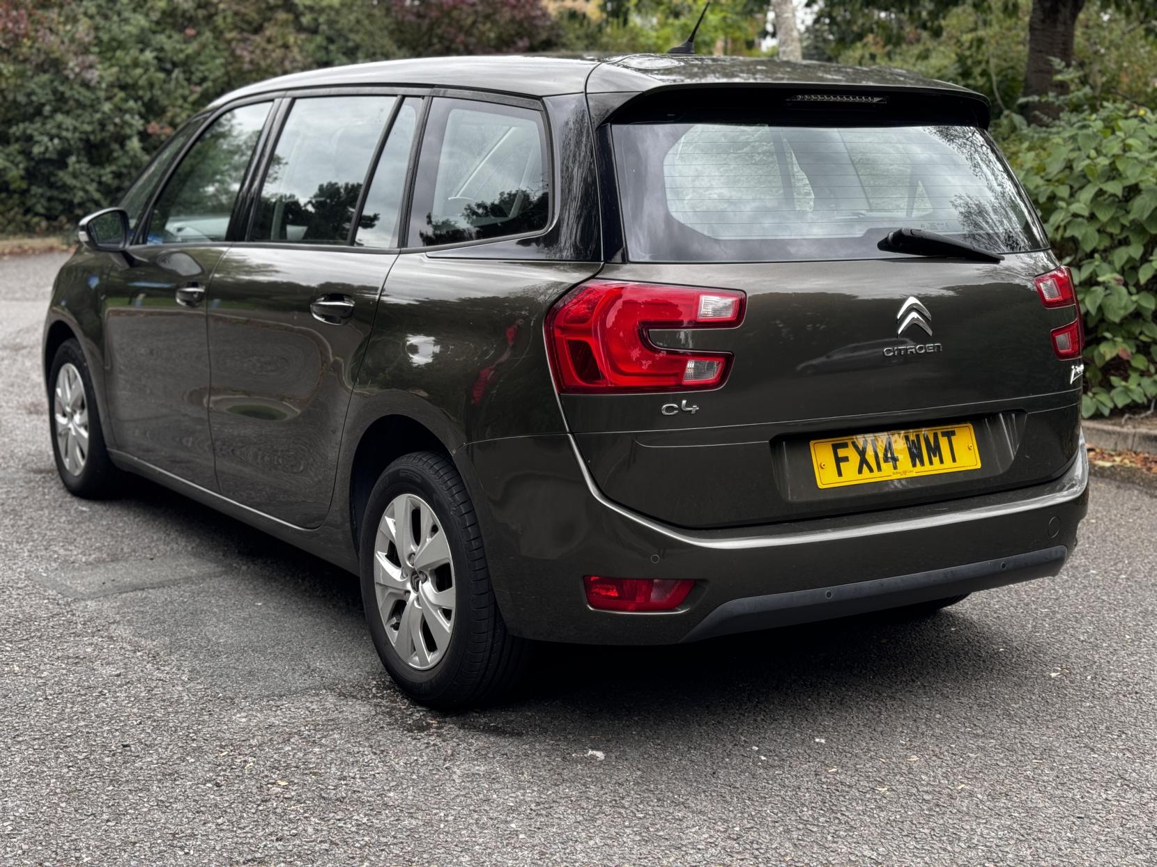 Citroen Grand C4 Picasso 1.6 e-HDi Airdream VTR+ MPV 5dr Diesel Manual Euro 5 (s/s) (115 ps)