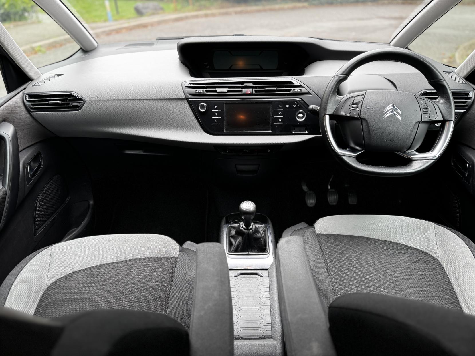 Citroen Grand C4 Picasso 1.6 e-HDi Airdream VTR+ MPV 5dr Diesel Manual Euro 5 (s/s) (115 ps)