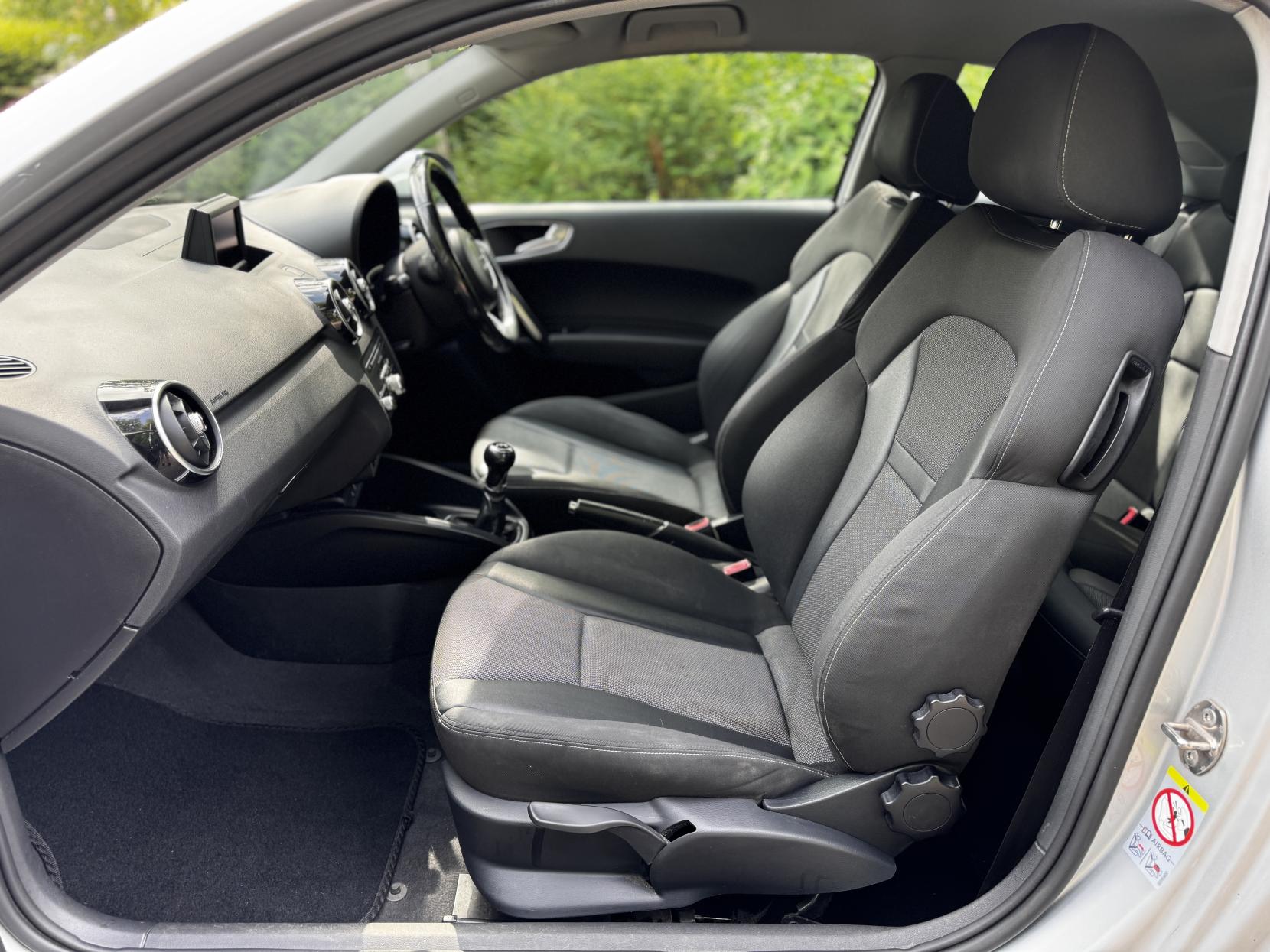 Audi A1 1.6 TDI Sport Hatchback 3dr Diesel Manual Euro 5 (s/s) (105 ps)