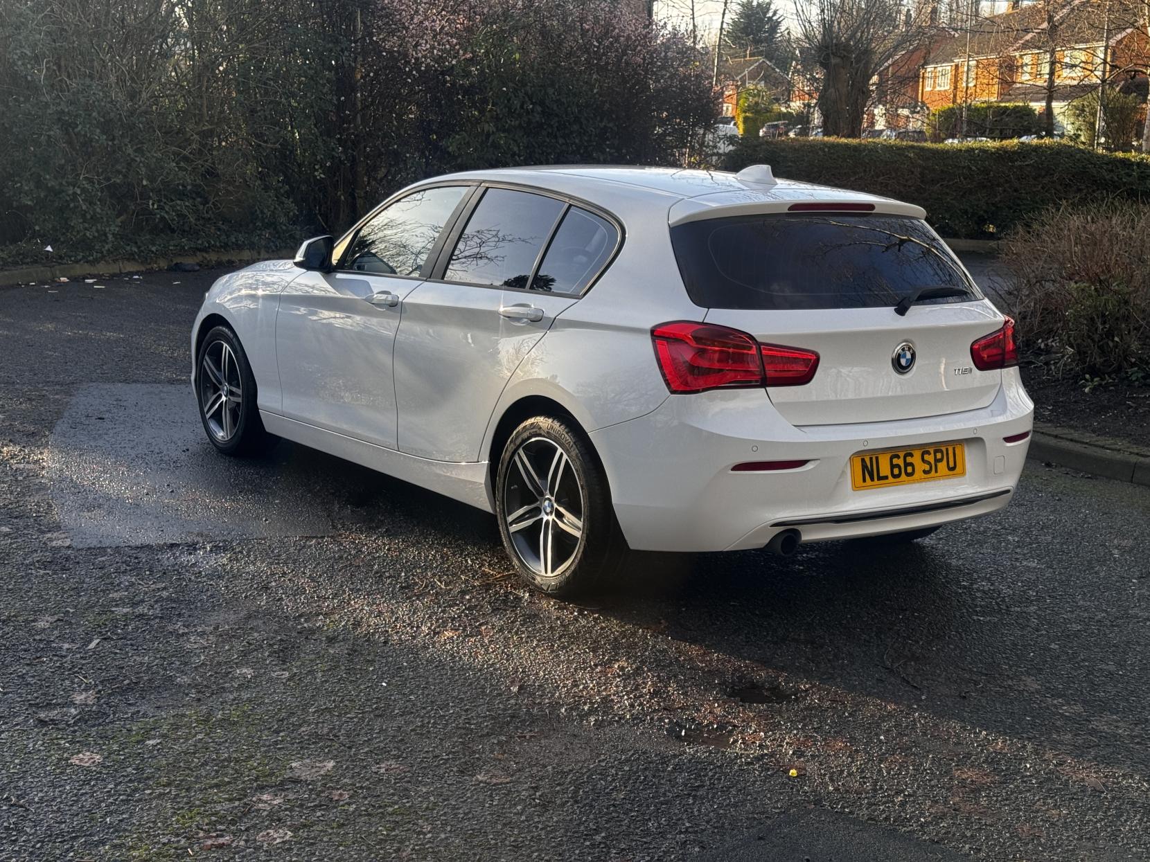 BMW 1 Series 1.5 118i Sport Hatchback 5dr Petrol Manual Euro 6 (s/s) (136 ps)