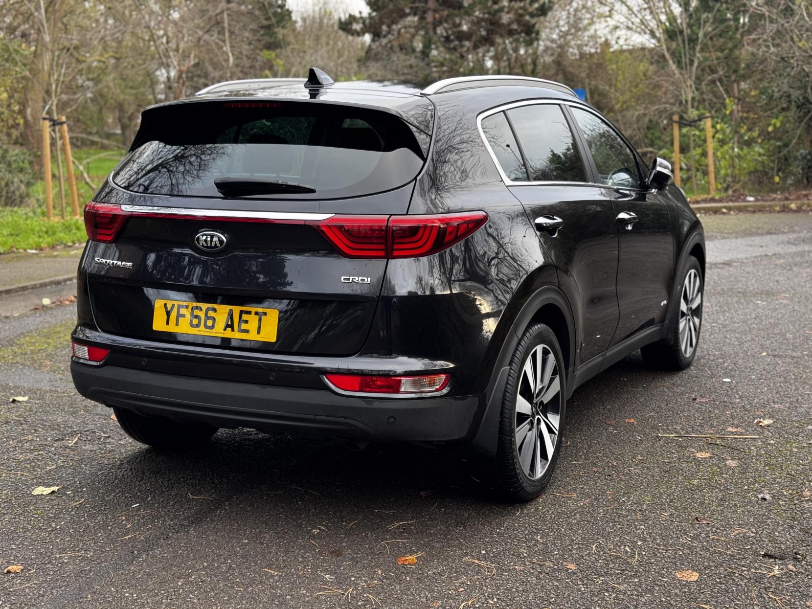 Kia Sportage 2.0 CRDi KX-4 SUV 5dr Diesel Manual AWD Euro 6 (182 bhp)