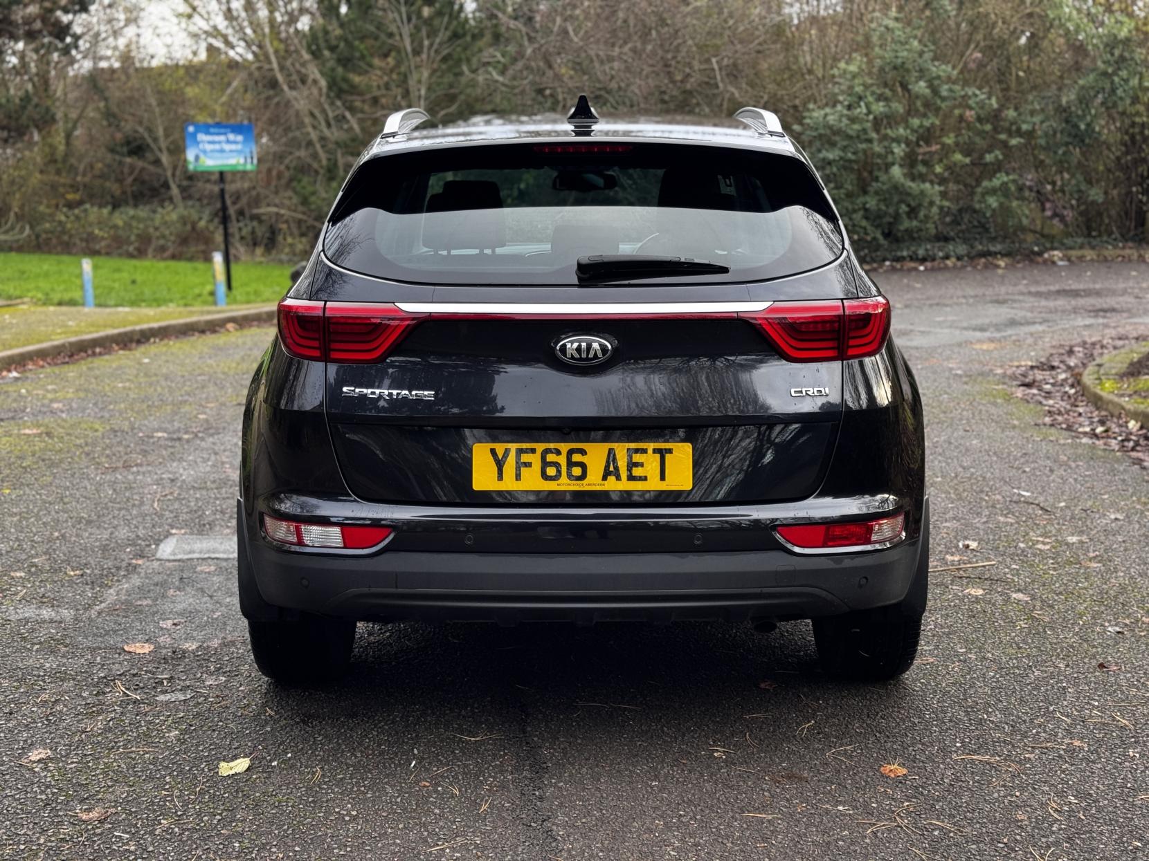 Kia Sportage 2.0 CRDi KX-4 SUV 5dr Diesel Manual AWD Euro 6 (182 bhp)