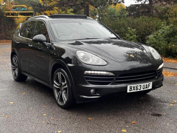 Porsche Cayenne 4.2 TD V8 S SUV 5dr Diesel TiptronicS 4WD Euro 5 (s/s) (382 ps)