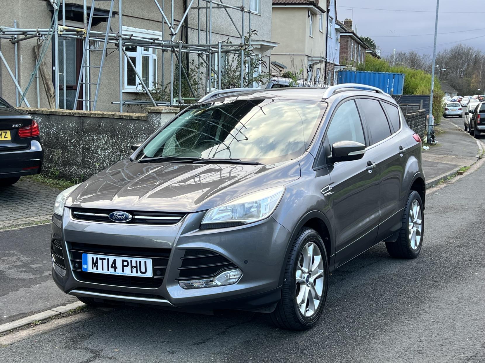 Ford Kuga 2.0 TDCi Titanium SUV 5dr Diesel Manual 2WD Euro 5 (140 ps)