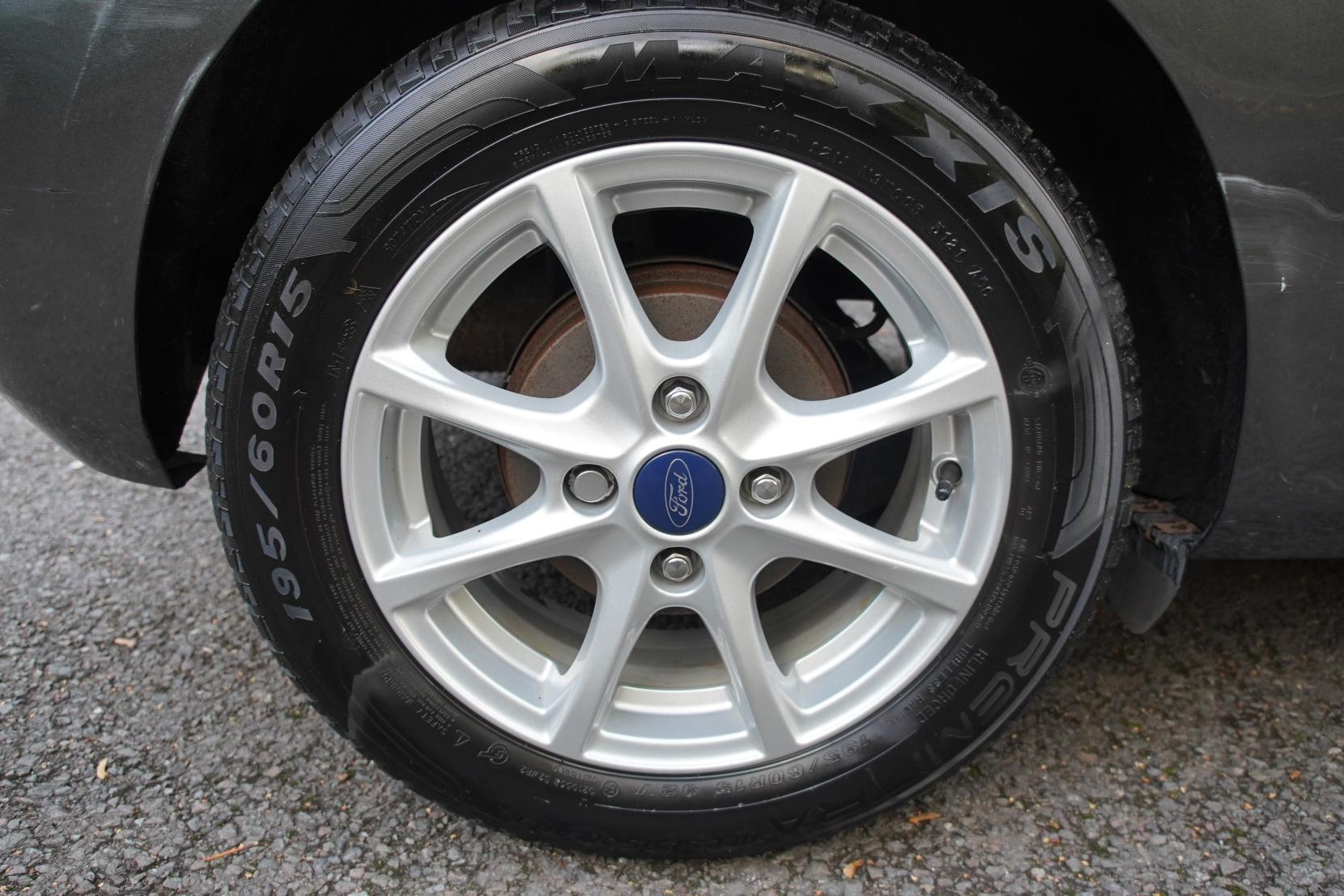 Ford Fiesta 1.0T EcoBoost Zetec Hatchback 3dr Petrol Manual Euro 6 (s/s) (100 ps)