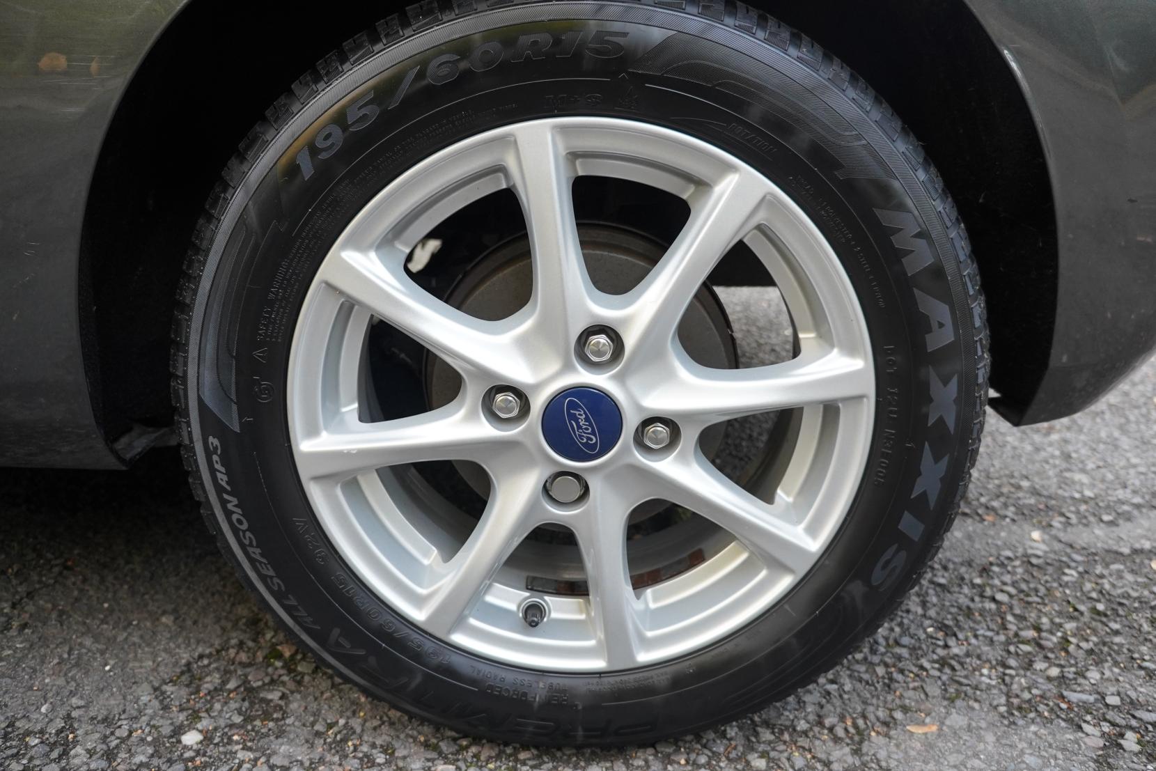 Ford Fiesta 1.0T EcoBoost Zetec Hatchback 3dr Petrol Manual Euro 6 (s/s) (100 ps)
