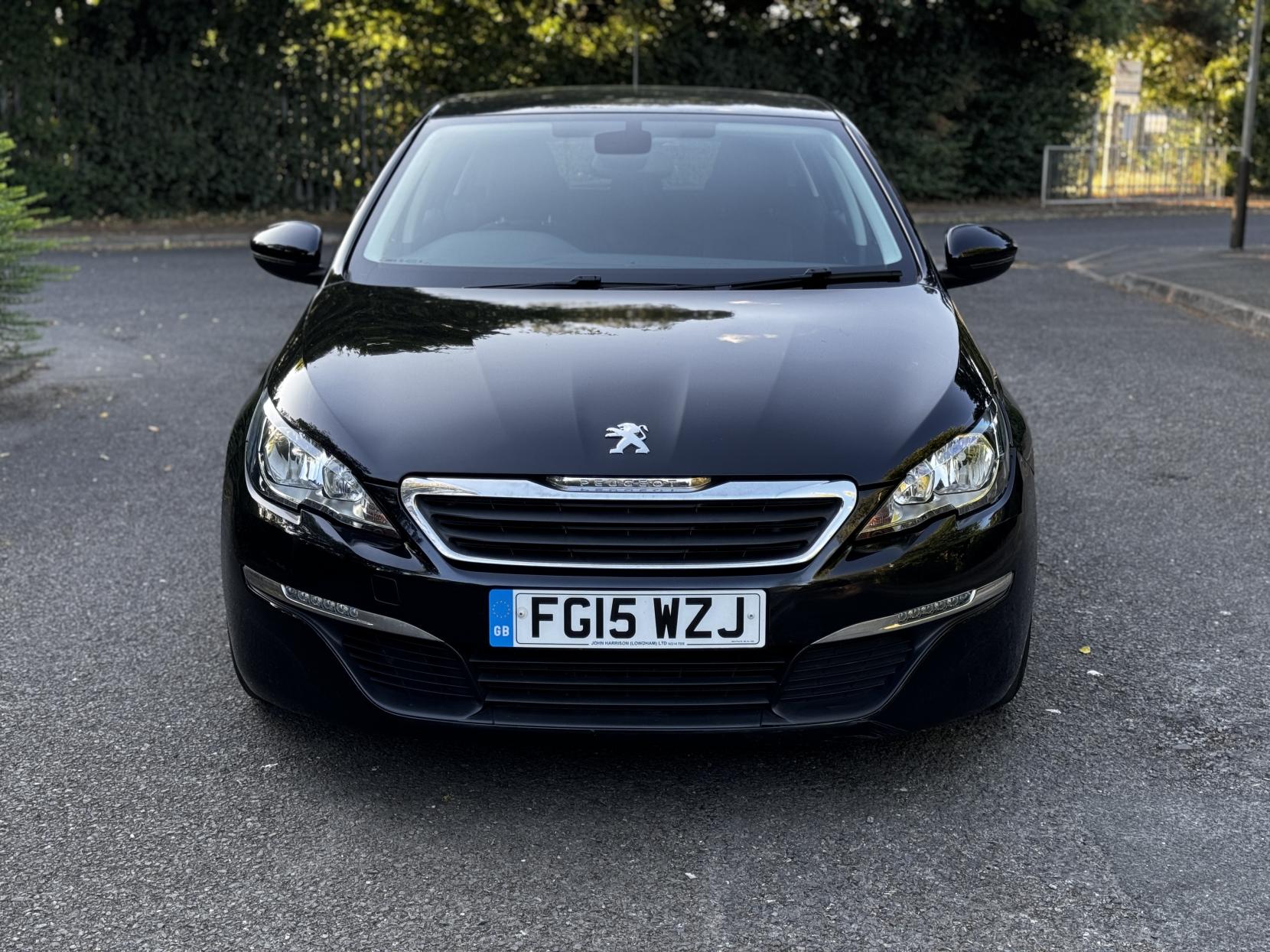 Peugeot 308 1.6 HDi Active Hatchback 5dr Diesel Manual Euro 5 (92 ps)