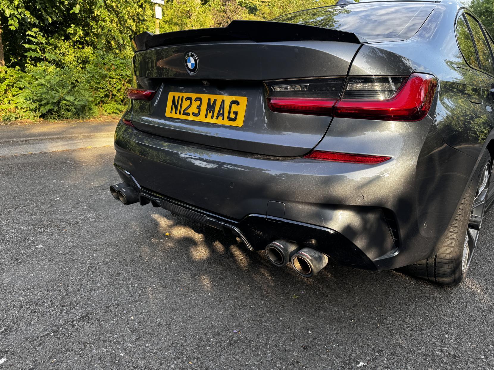 BMW 3 Series 2.0 330e 12kWh M Sport Saloon 4dr Petrol Plug-in Hybrid Auto Euro 6 (s/s) (292 ps)
