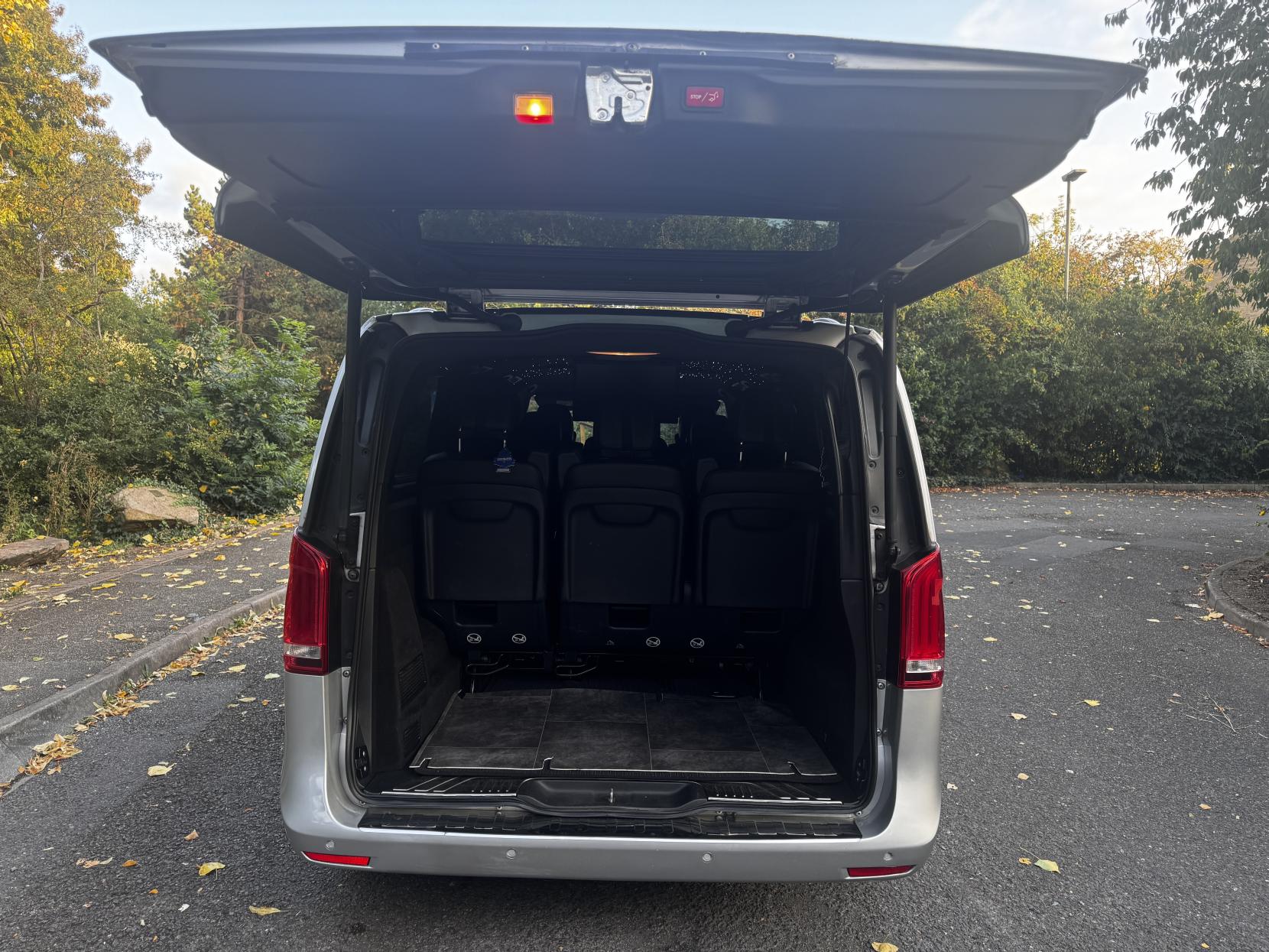 Mercedes-Benz V Class 2.2 V220d BlueTEC Sport MPV 5dr Diesel G-Tronic+ Euro 6 (s/s) 8 Seat XLWB (163 ps)