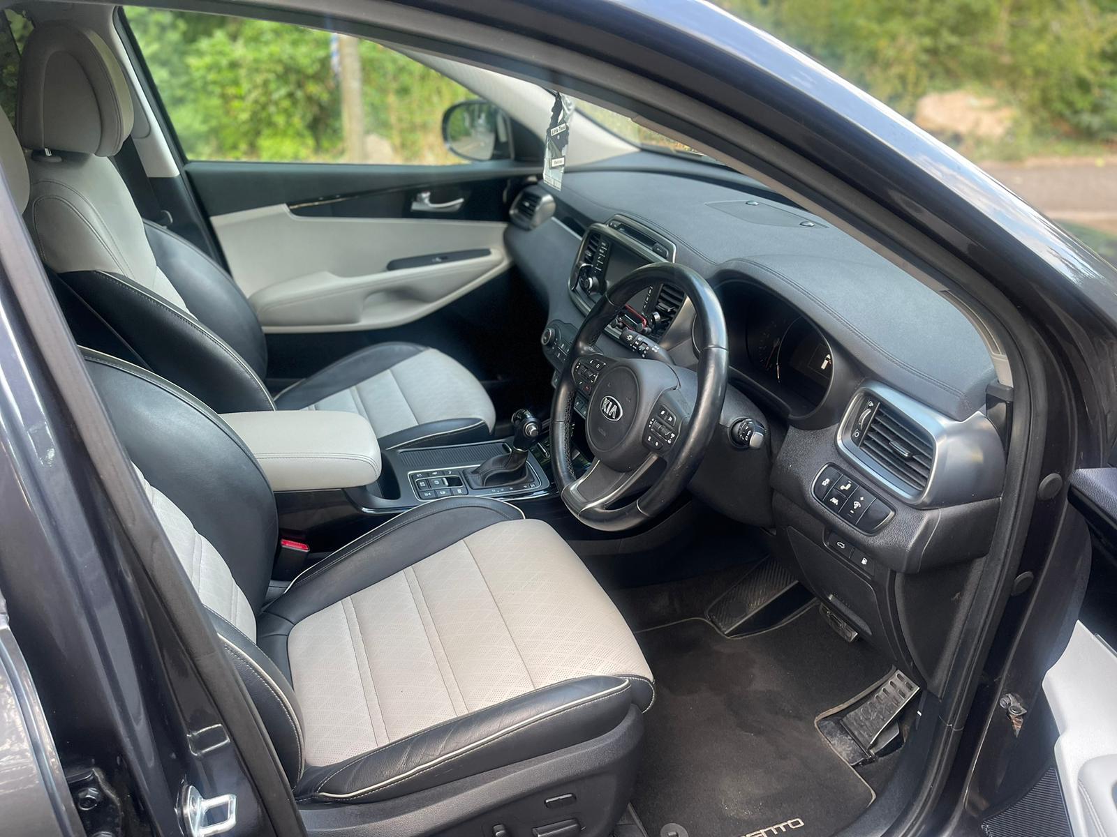 Kia Sorento 2.2 CRDi KX-4 SUV 5dr Diesel Auto AWD Euro 6 (197 bhp)